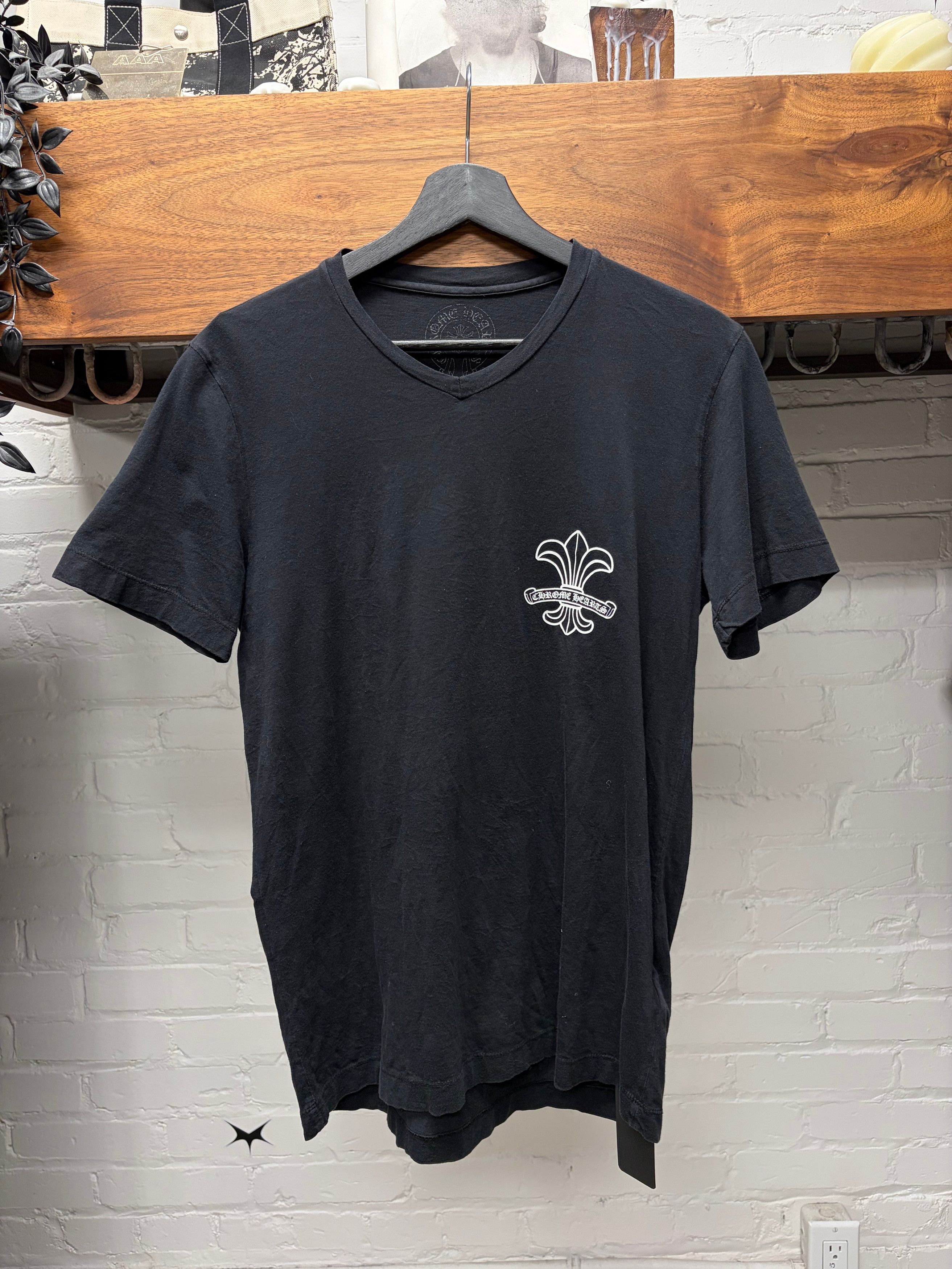 Chrome Hearts Chrome Hearts Fleur De Lis Scroll Logo Pocket Tshirt