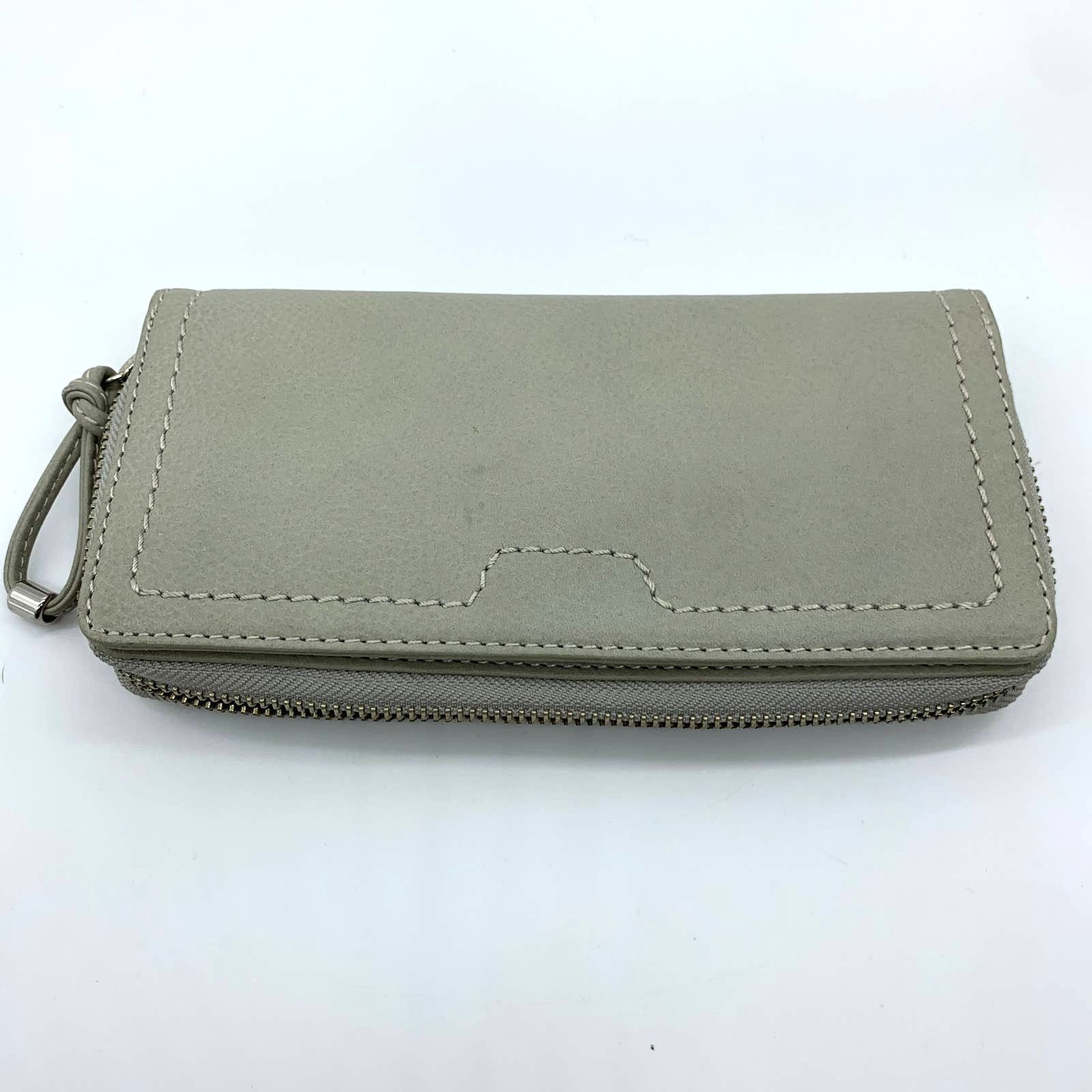 Other Women's Long Wallet Zip Around Size ONE SIZE - 2 Thumbnail