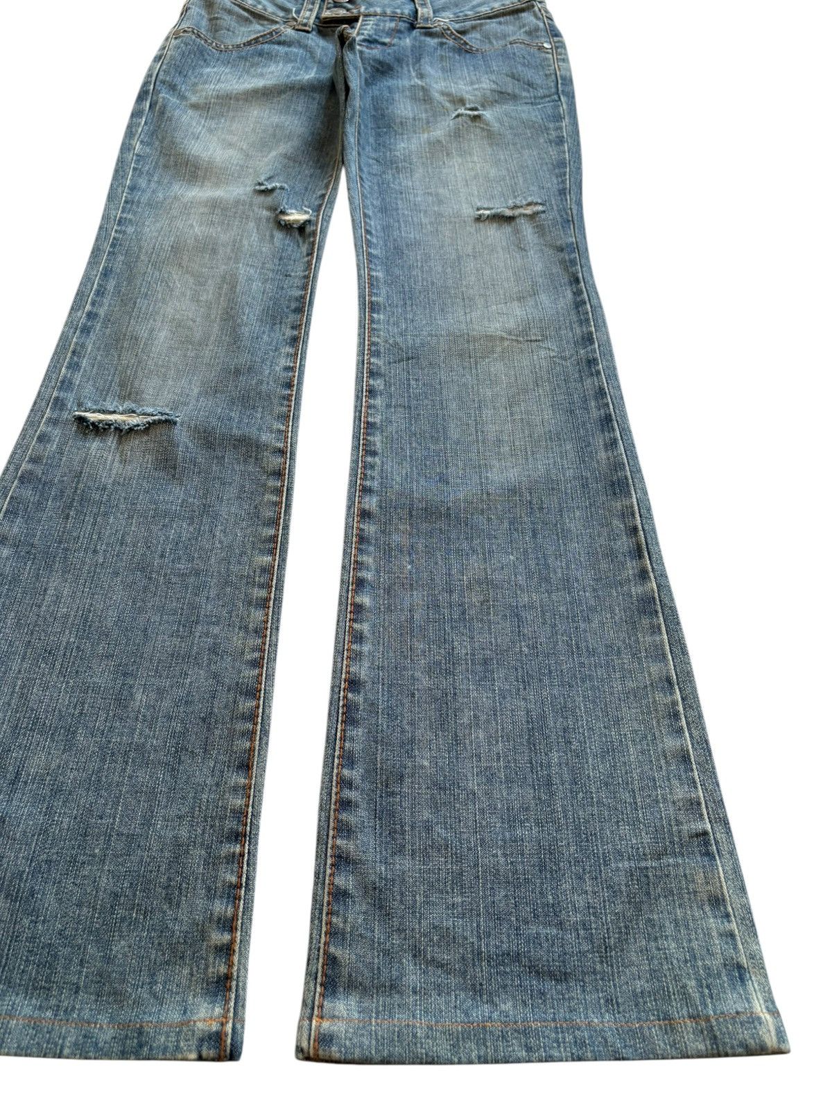 Japanese Brand × Uniqlo Vintage Uniqlo Mud Wash Distressed Bootcut Flare Blue Jeans Size US 28 / EU 44 - 7 Thumbnail