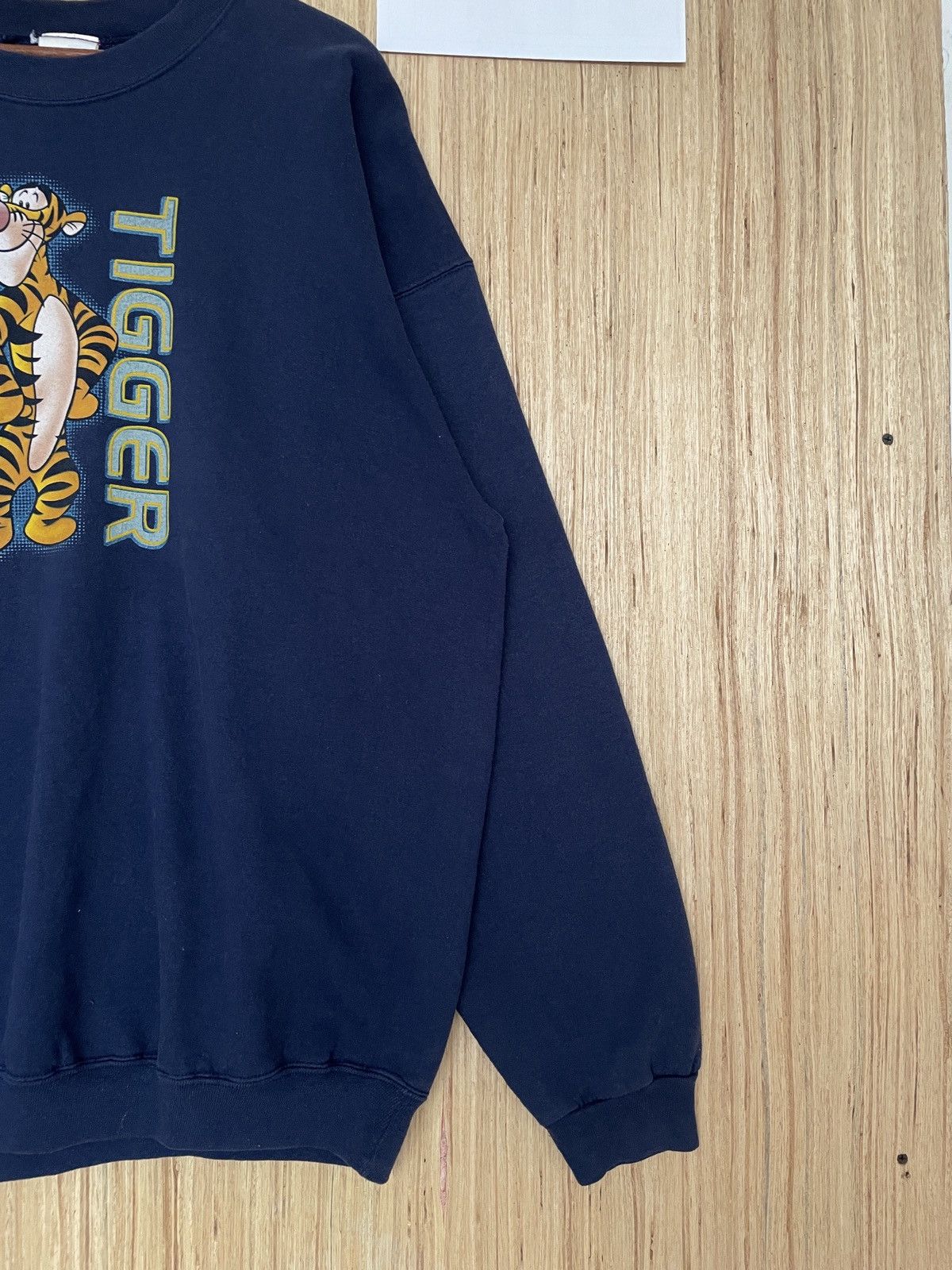 Disney Vintage Disney Pooh Sweatshirt 2000s Size US L / EU 52-54 / 3 - 4 Thumbnail