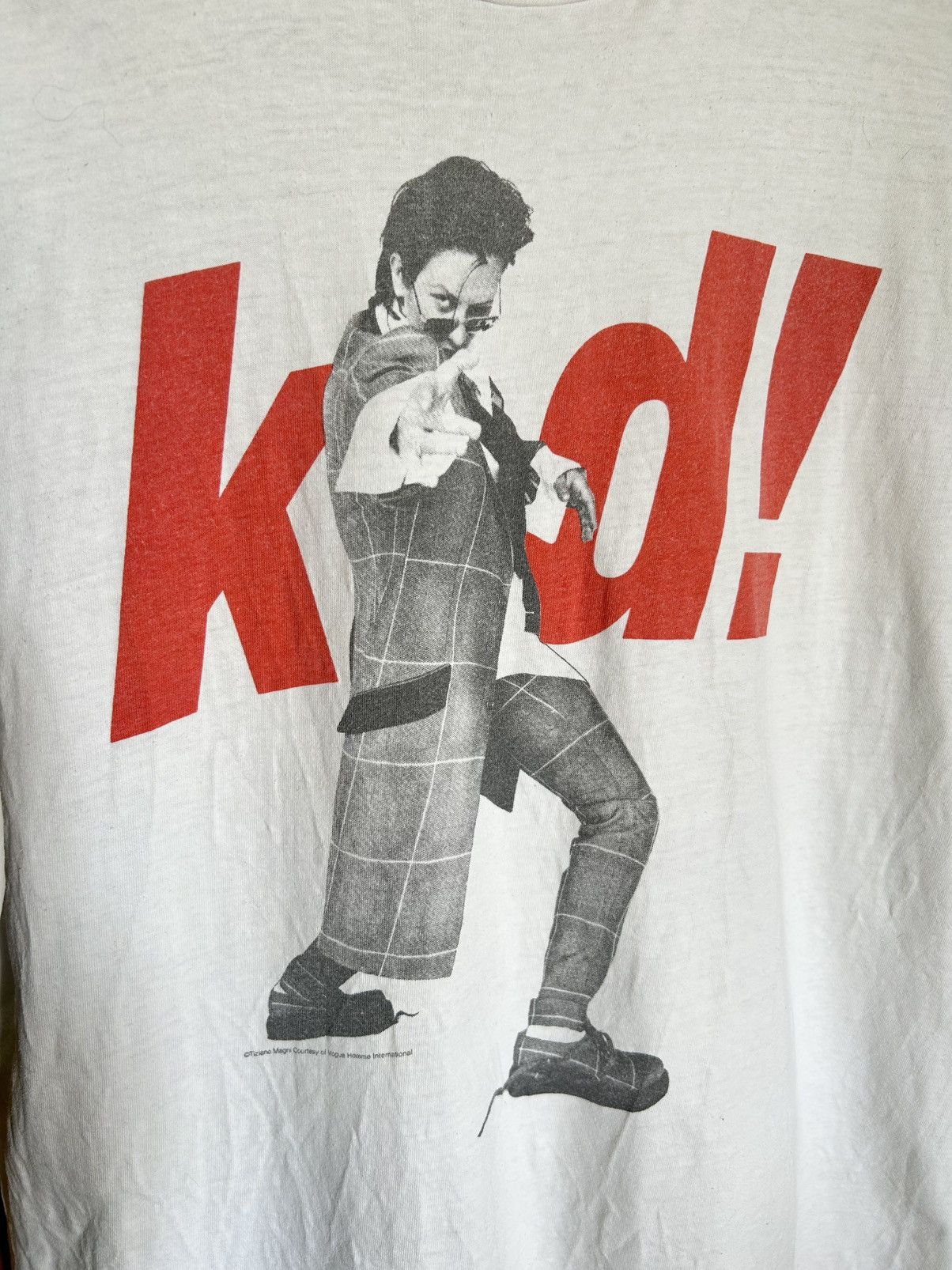 Band Tees Vintage KD Lang Vogue Homme 90's Single Stitch Graphic Tee Size US XL / EU 56 / 4 - 4 Thumbnail
