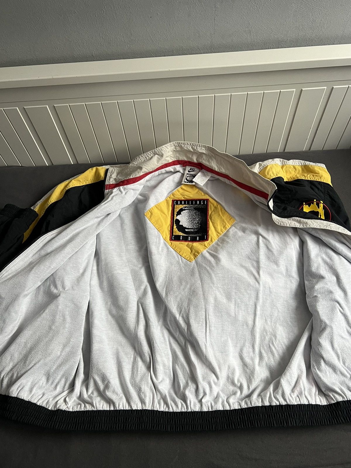 Nike Vintage Nike Challenge Court Tracksuit Jacket Andre Agassi Size US L / EU 52-54 / 3 - 18 Thumbnail