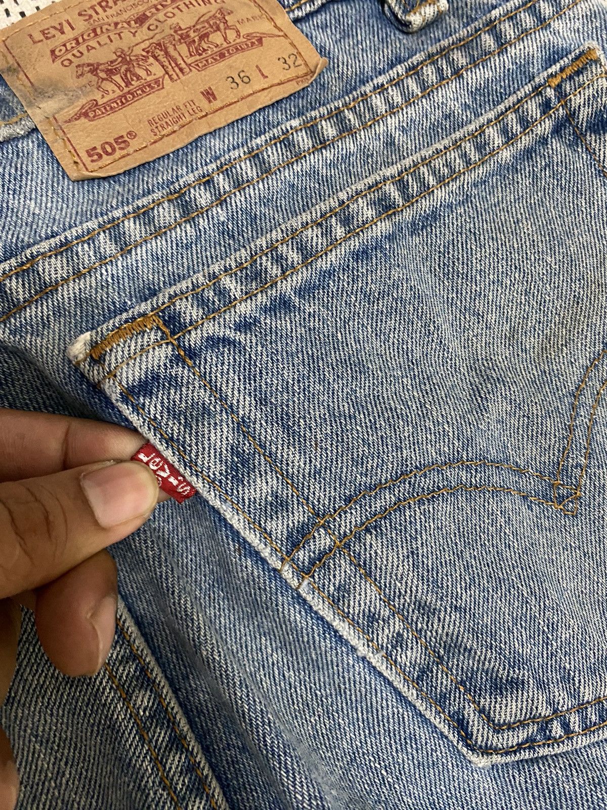 Levi's × Vintage Vintage 90s levis 505 regular fit straight leg distressed Size US 36 / EU 52 - 11 Thumbnail
