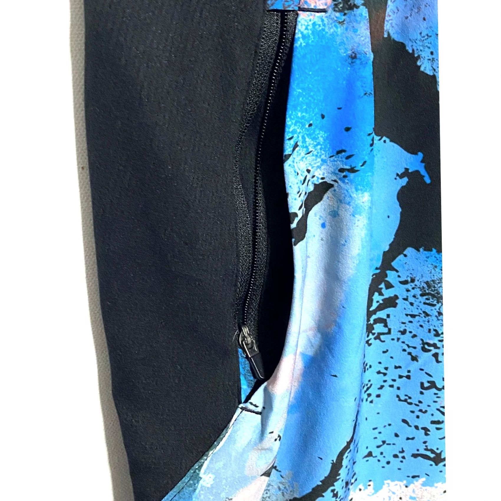 Reebok Reebok TS Strength Shorts Mens 2XL Colorful 3.0 All Over Print Athletic Abstract Colorblock Gym & Training Mens 2XL Black Size US 39 - 4 Thumbnail