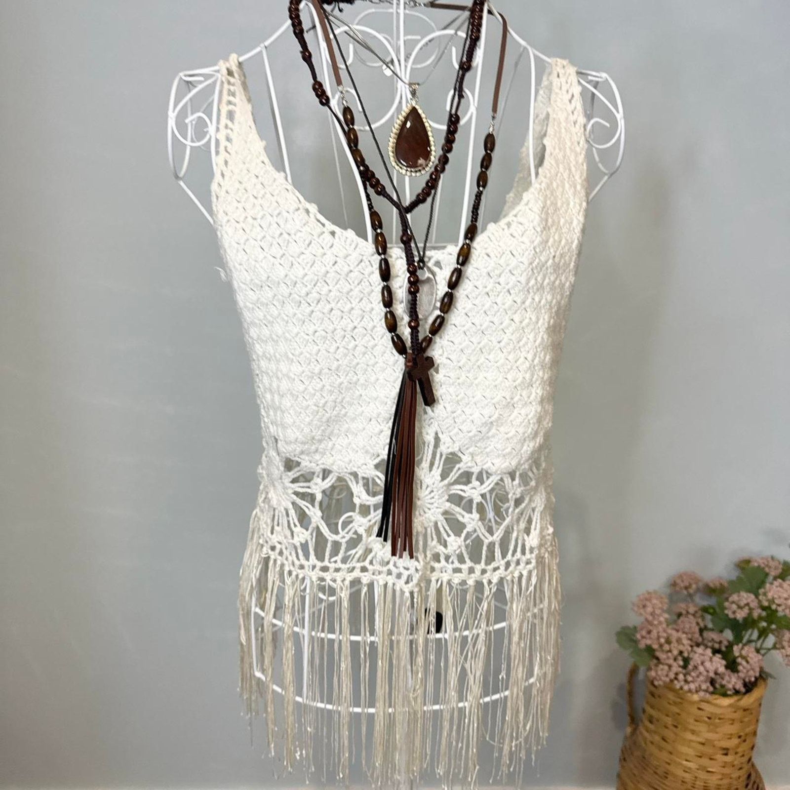 Other Cute white crochet fringe boho tank Size S / US 4 / IT 40 - 2 Thumbnail