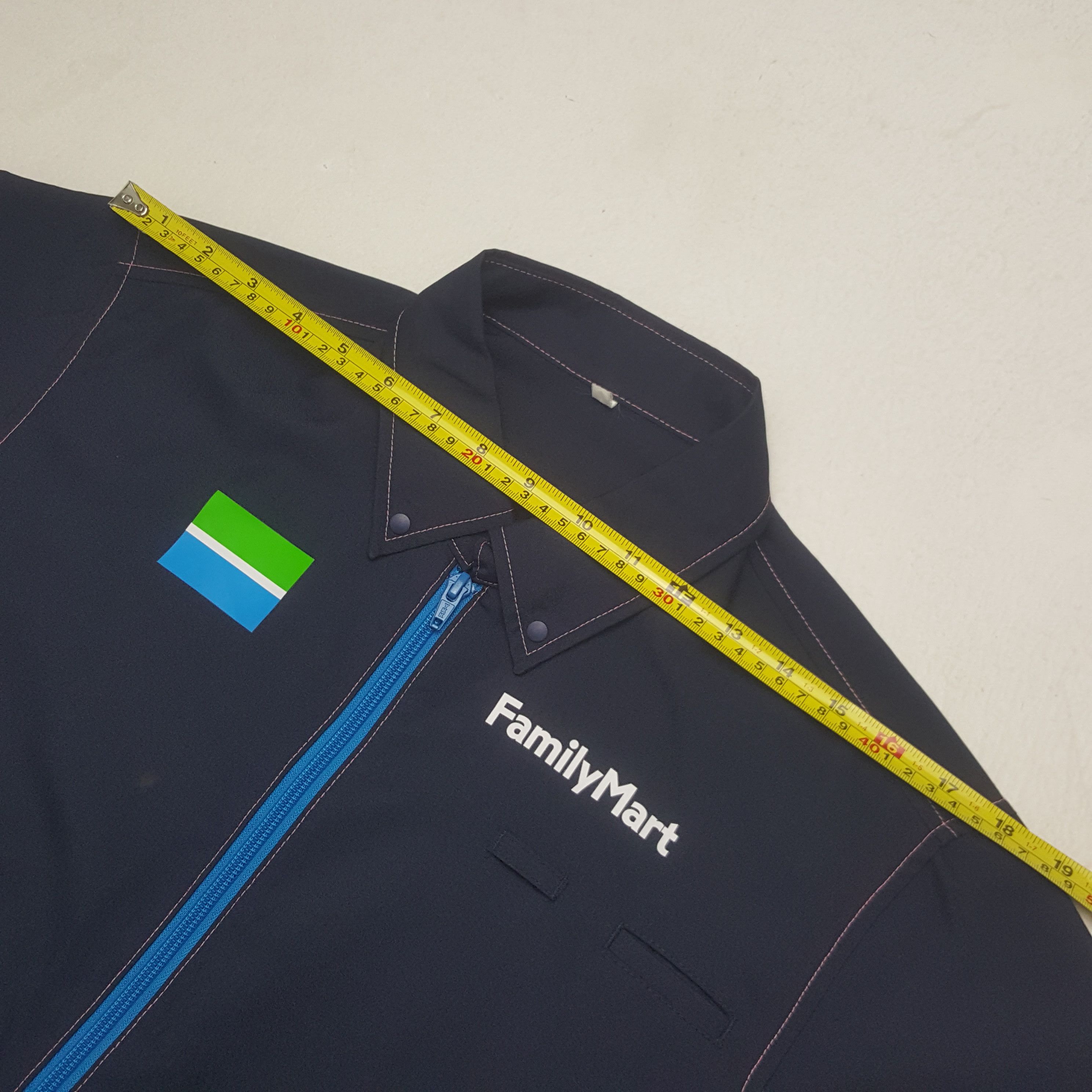 Japanese Brand Vintage Family Mart Worker Japan Jacket Size US S / EU 44-46 / 1 - 6 Thumbnail