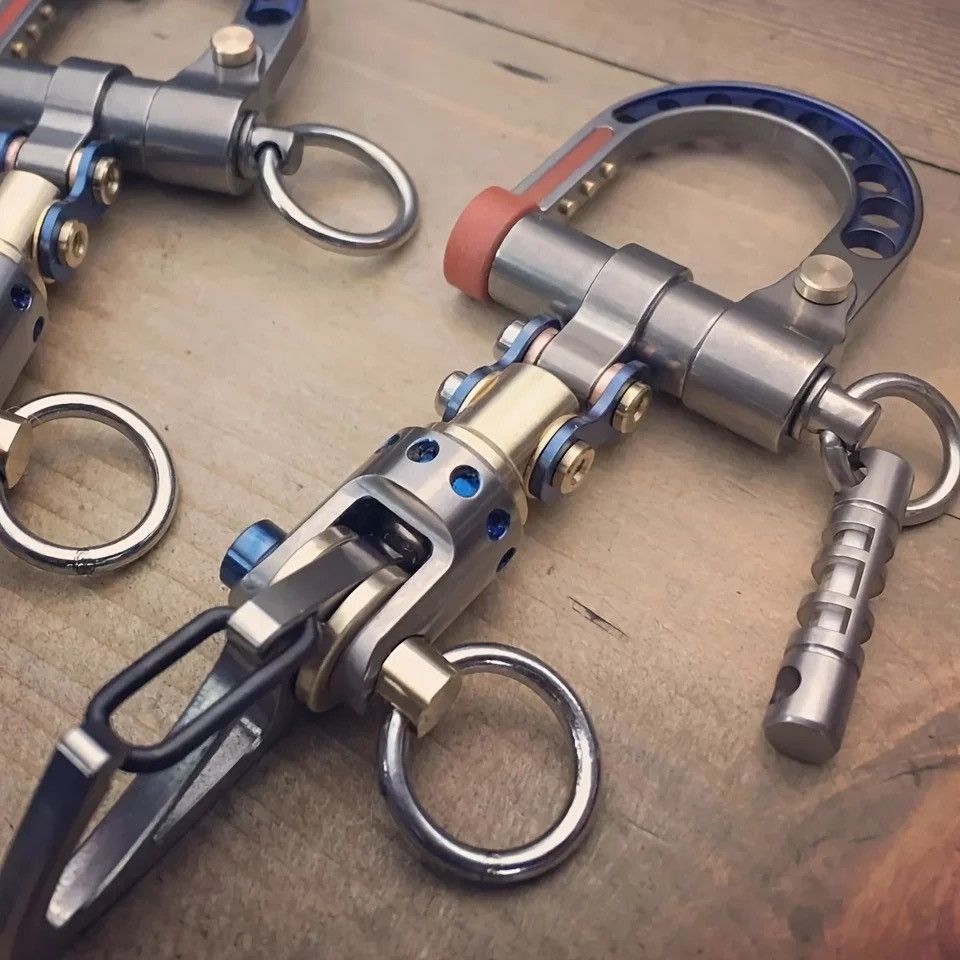 Other Unique Metal Keychain Size ONE SIZE - 3 Thumbnail