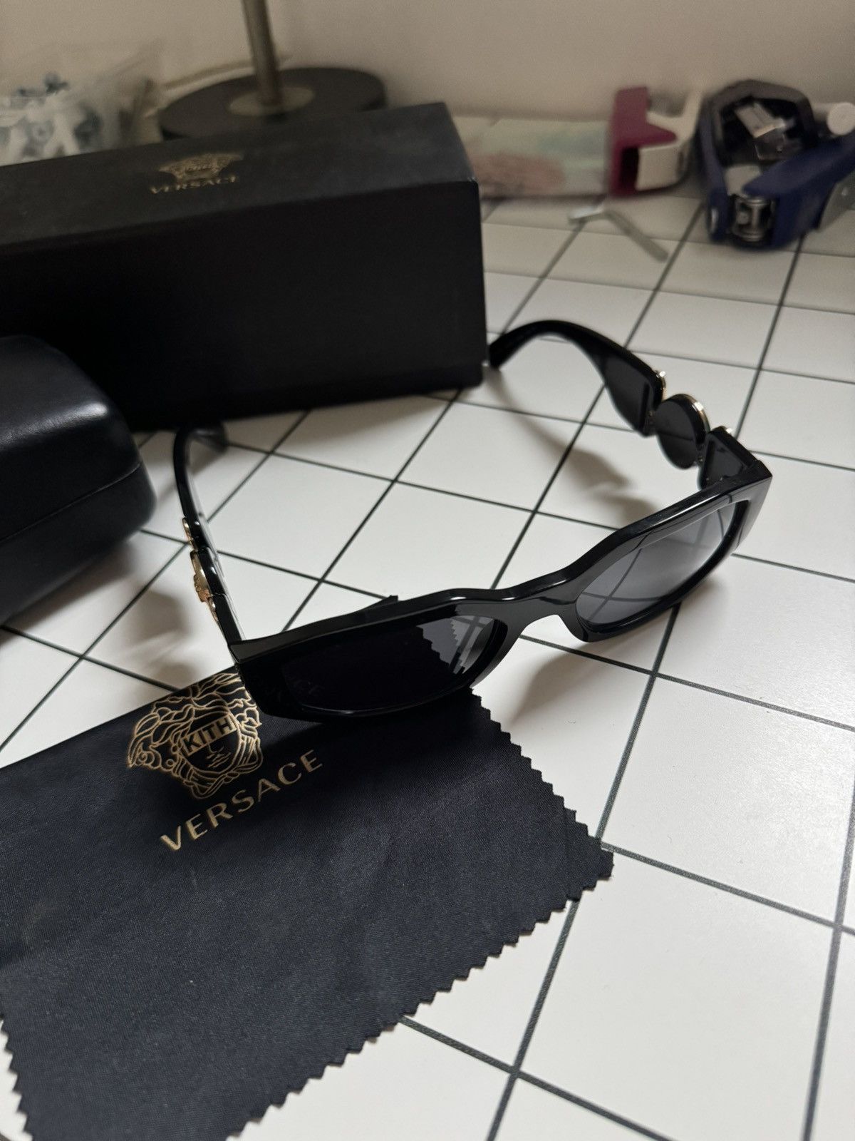 Kith × Versace Kith x Versace Biggie sunglasses Size ONE SIZE - 5 Thumbnail