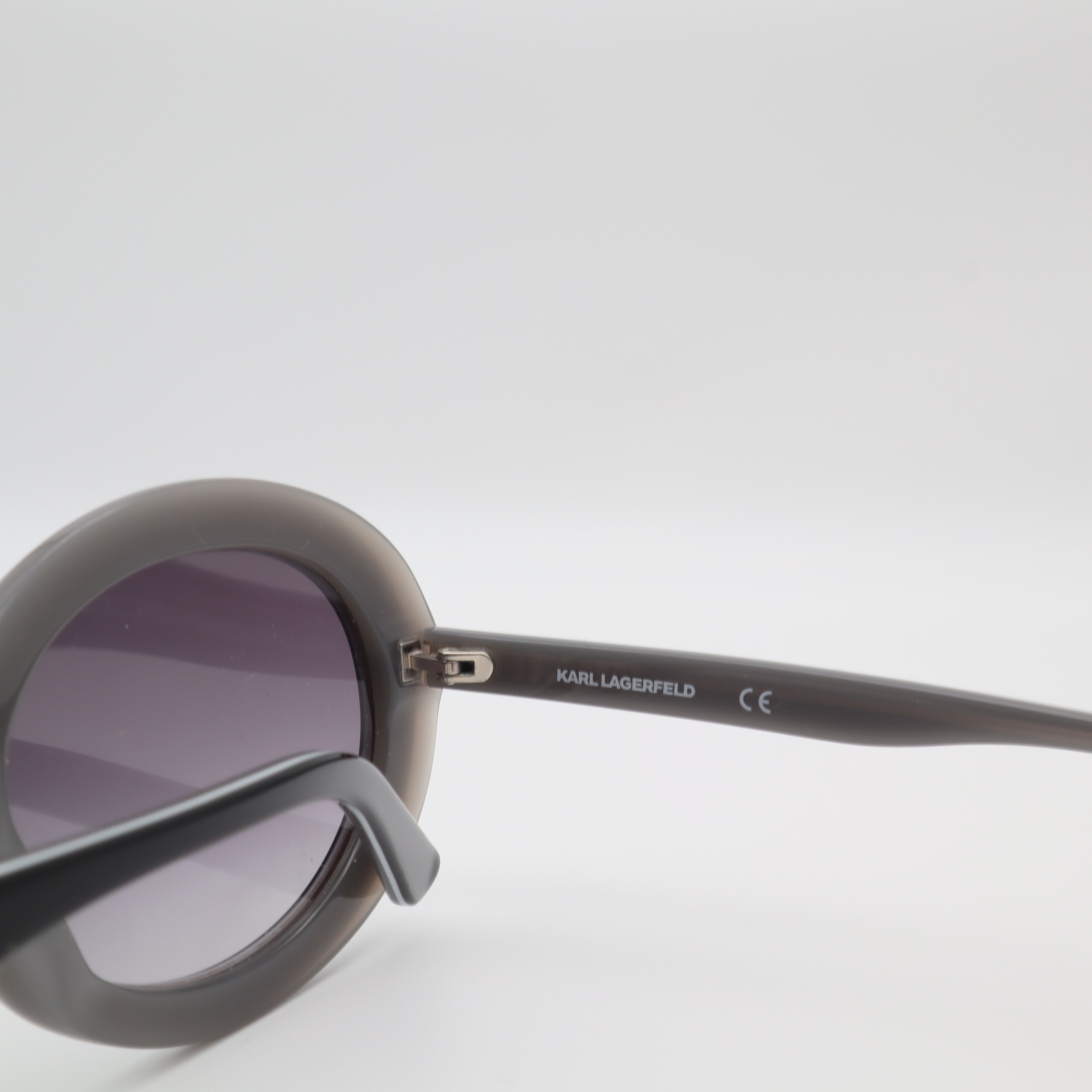 Karl Lagerfeld Vintage Karl Lagerfeld Made In Paris 🇫🇷 Y2K New Size ONE SIZE - 5 Thumbnail