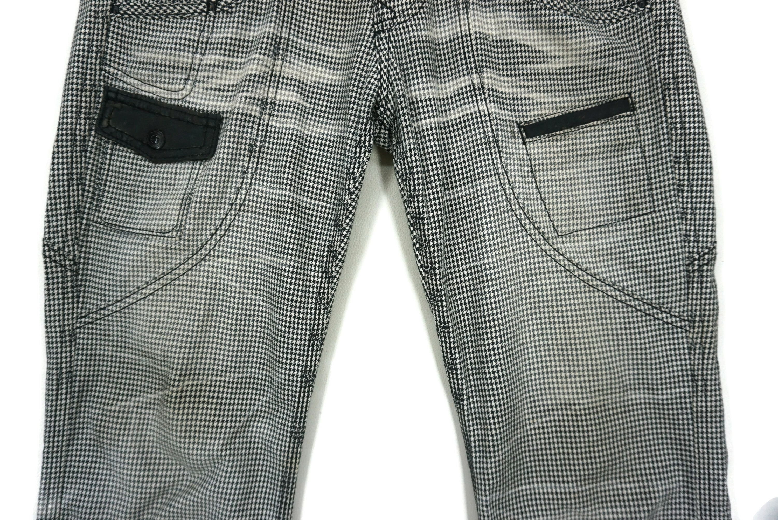 Japanese Brand Nicole Jeans fit W32xL30 Matsuda Low Rise Bondage Fatigue Size US 30 / EU 46 - 6 Thumbnail