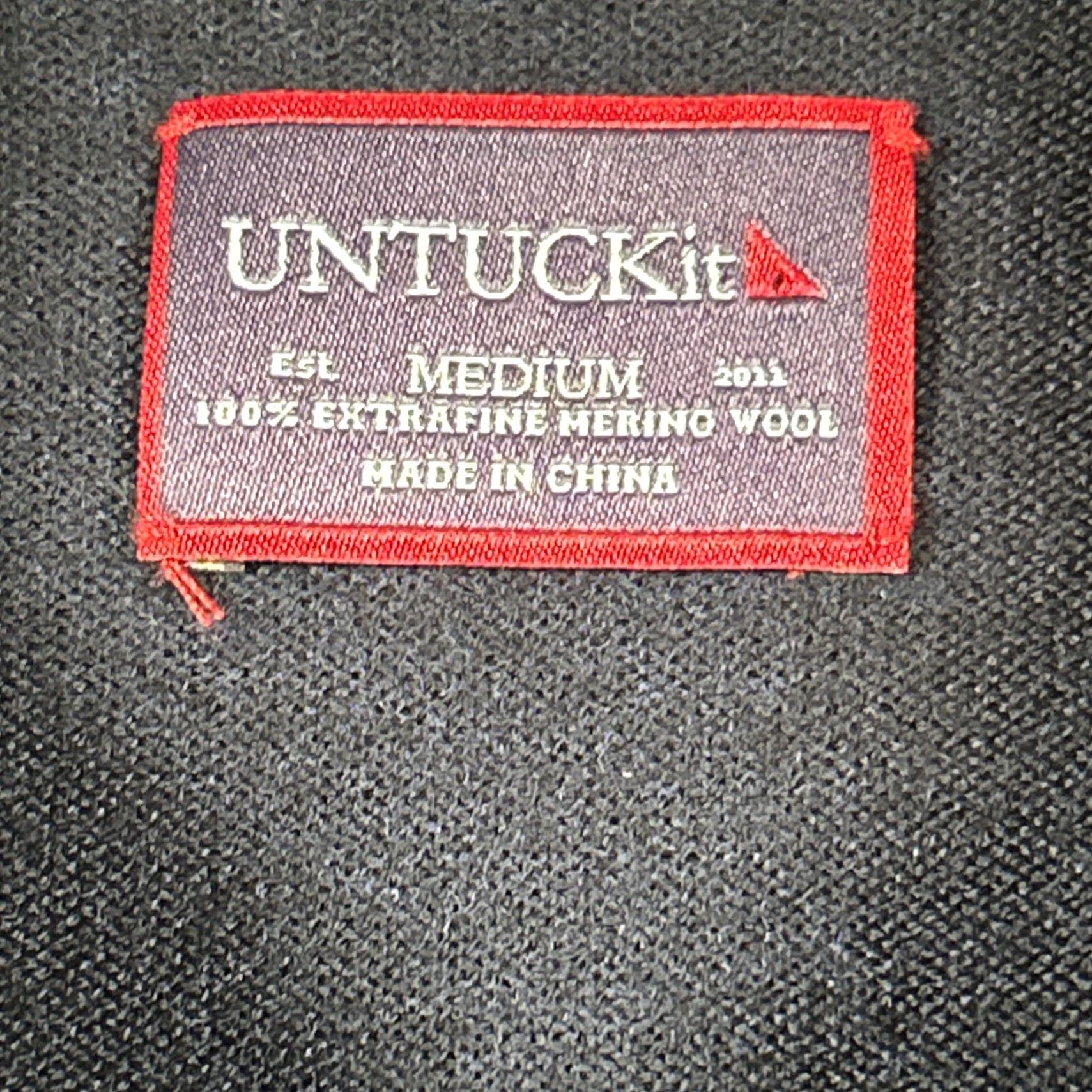 UNTUCKit UNTUCKit Extra Fine Merino Wool Sweater Mens M Dark Navy 1/4 Zip Belguardo Size US M / EU 48-50 / 2 - 4 Thumbnail