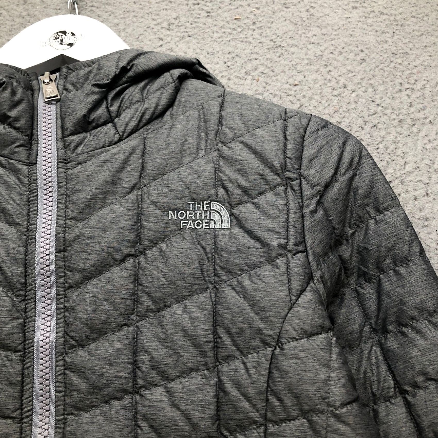 The North Face The North Face Thermoball Parka Womens XS Gray Full Zip Pockets Quilted Insulated Long Jacket Coat Size XS / US 0-2 / IT 36-38 - 6 Thumbnail