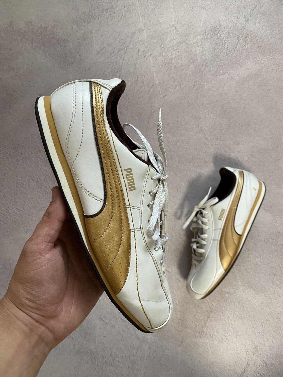 Puma Puma vintage leather sneakers Size US 7 / EU 40 - 1 Thumbnail