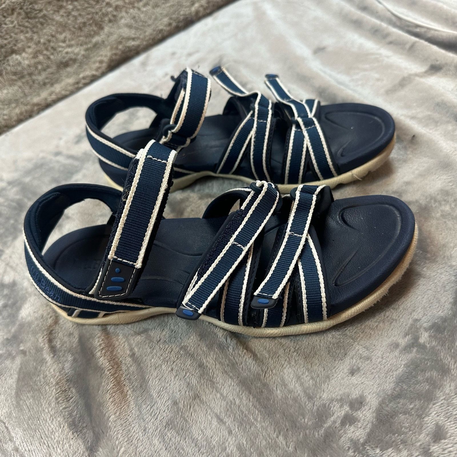 L.L. Bean LL Bean Navy Blue Boothbay Sport Hiking Sandals Women Size 7 Size US 7 / IT 37 - 3 Thumbnail