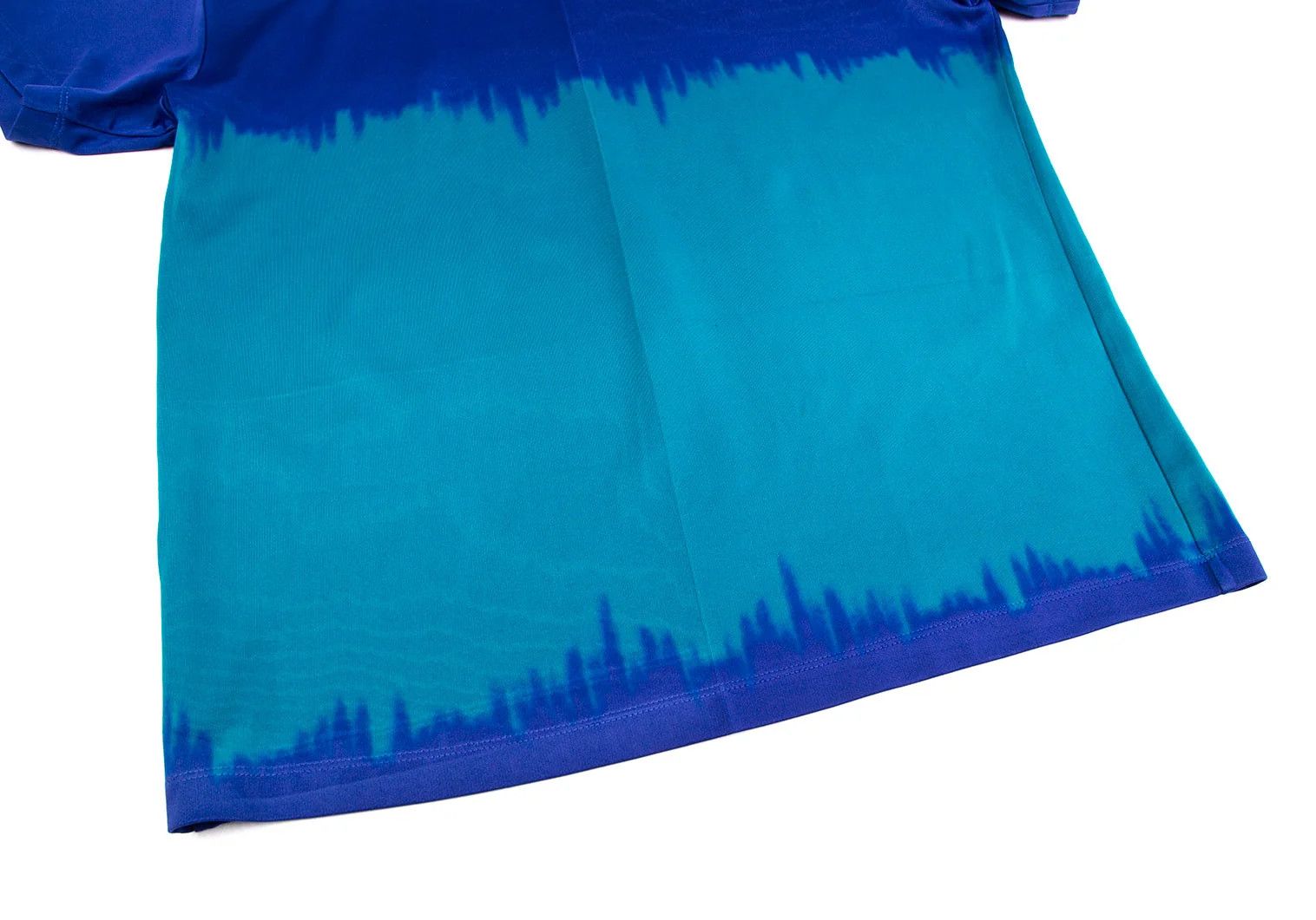 Issey Miyake Hand-Dyed Stretch T-Shirt in Blue Emerald Size US XL / EU 56 / 4 - 5 Thumbnail