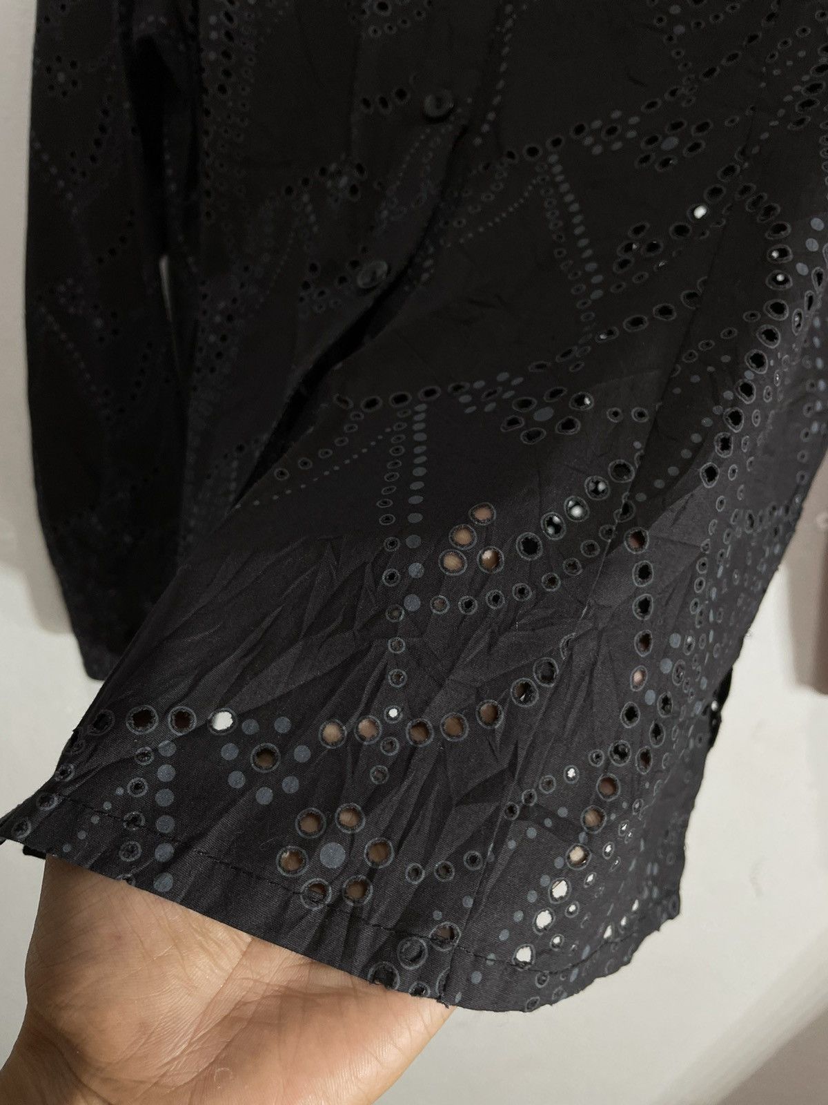 Issey Miyake Japanese Undefined Hole Shirt ,Style Issey Size M / US 6-8 / IT 42-44 - 4 Thumbnail