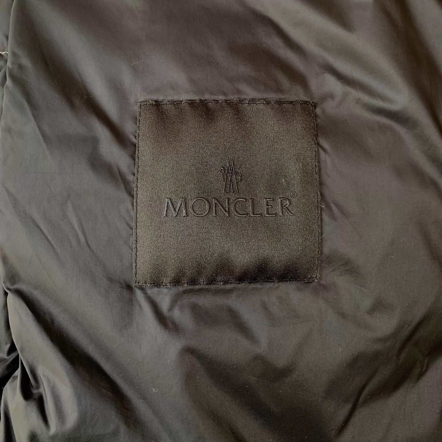 Moncler Moncler Bimont 25 New White Men's Short Solid Down Jacket Size US L / EU 52-54 / 3 - 2 Thumbnail