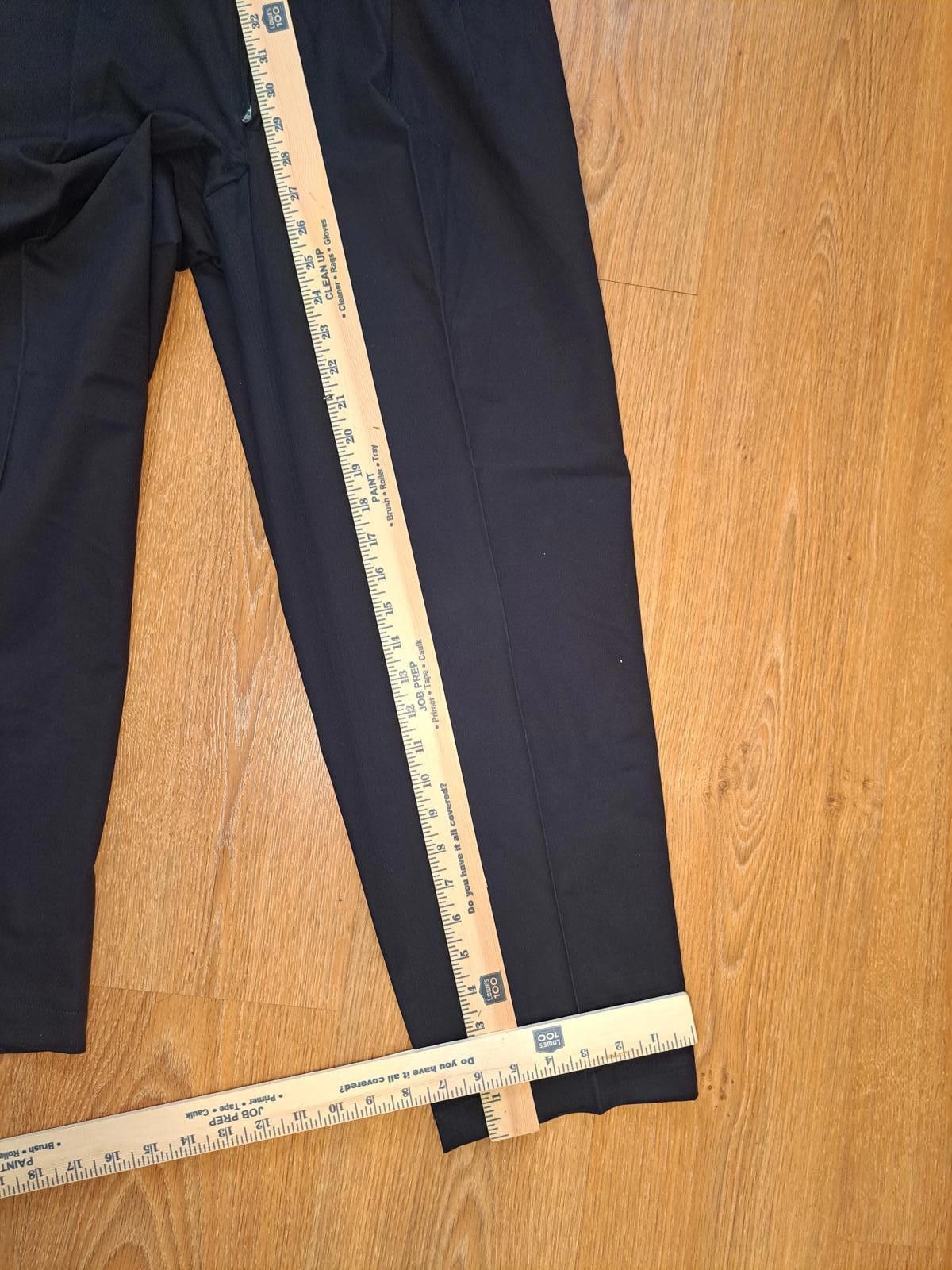 Jos. A. Bank Jos A Bank Chino Pants Mens 30x29 Navy Cotton Pleated Size US 30 / EU 46 - 8 Thumbnail