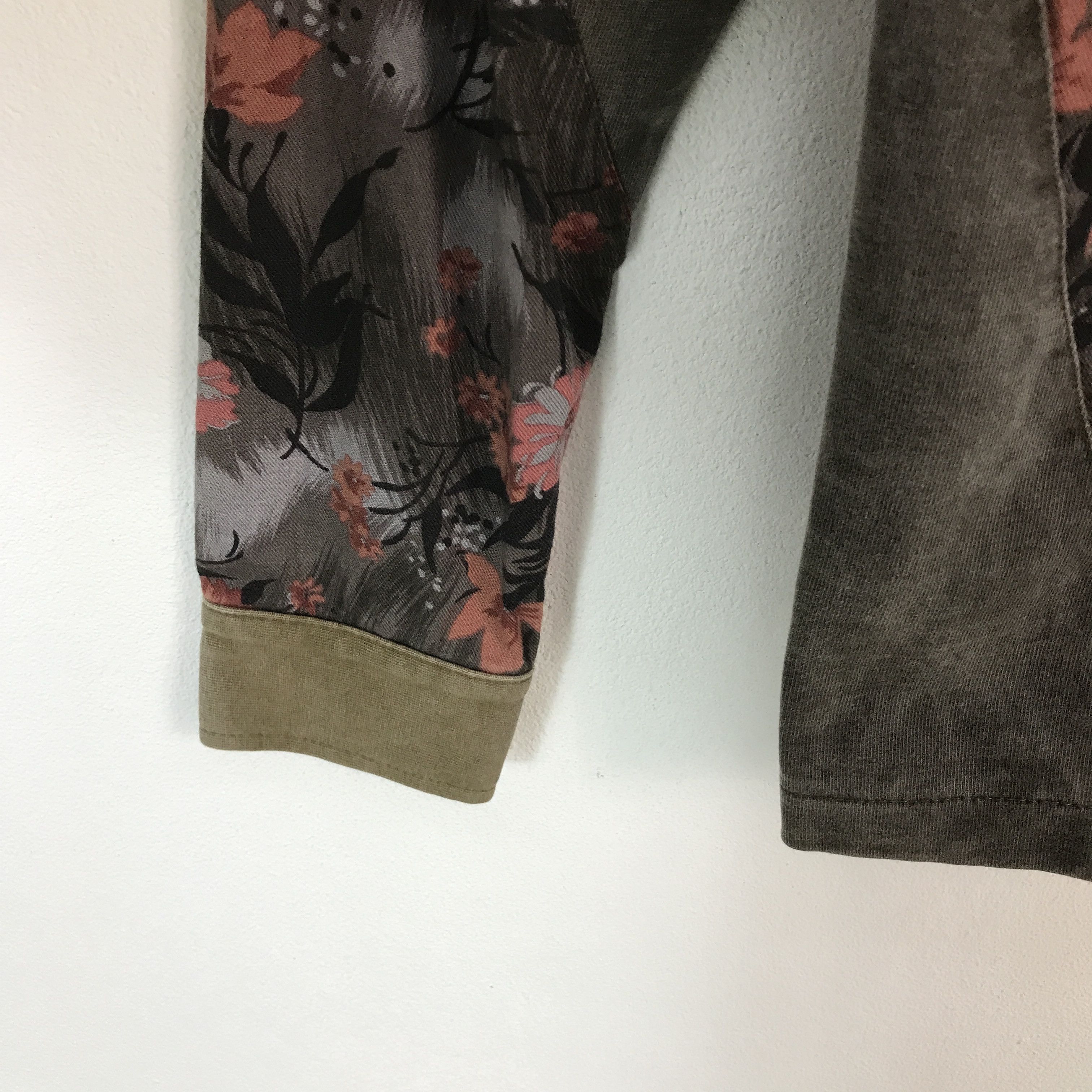Tornado Mart Tornado mart patchwork Design Button up Shirts Size US M / EU 48-50 / 2 - 7 Thumbnail