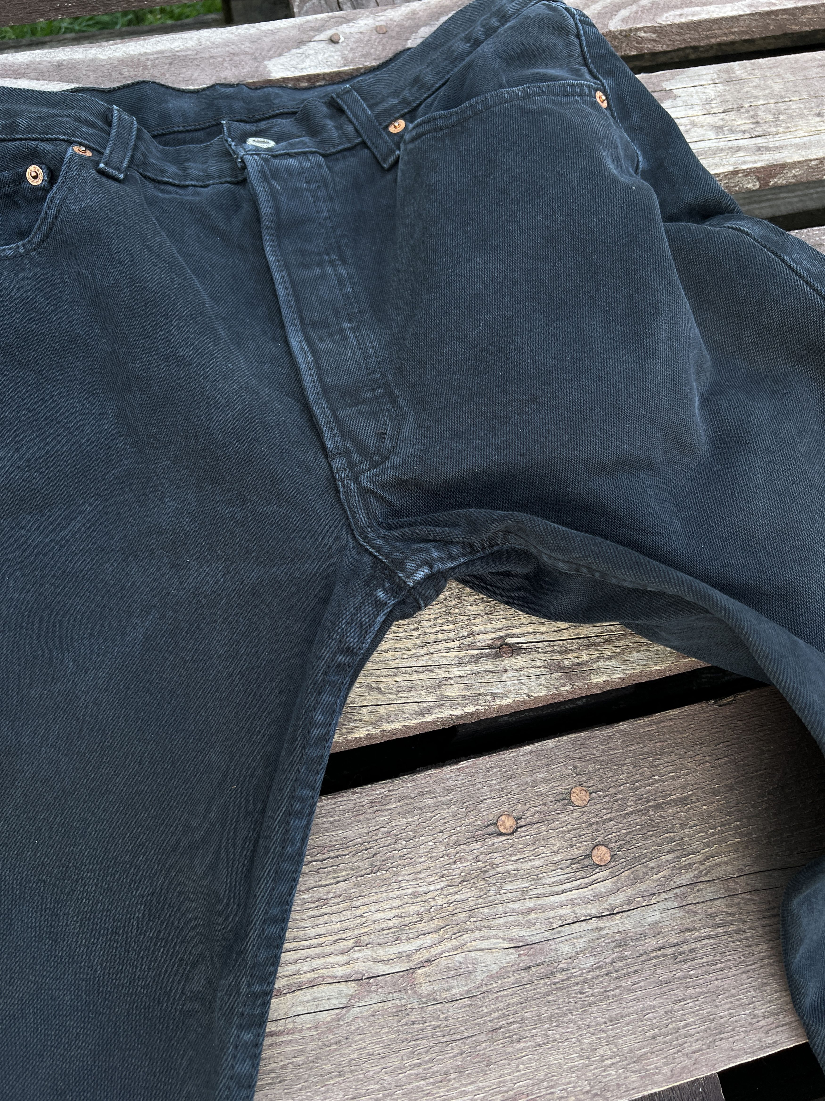 Levi's Vintage 90s Levis 501 Made in Hungary Black Denim Jeans Size US 34 / EU 50 - 14 Thumbnail
