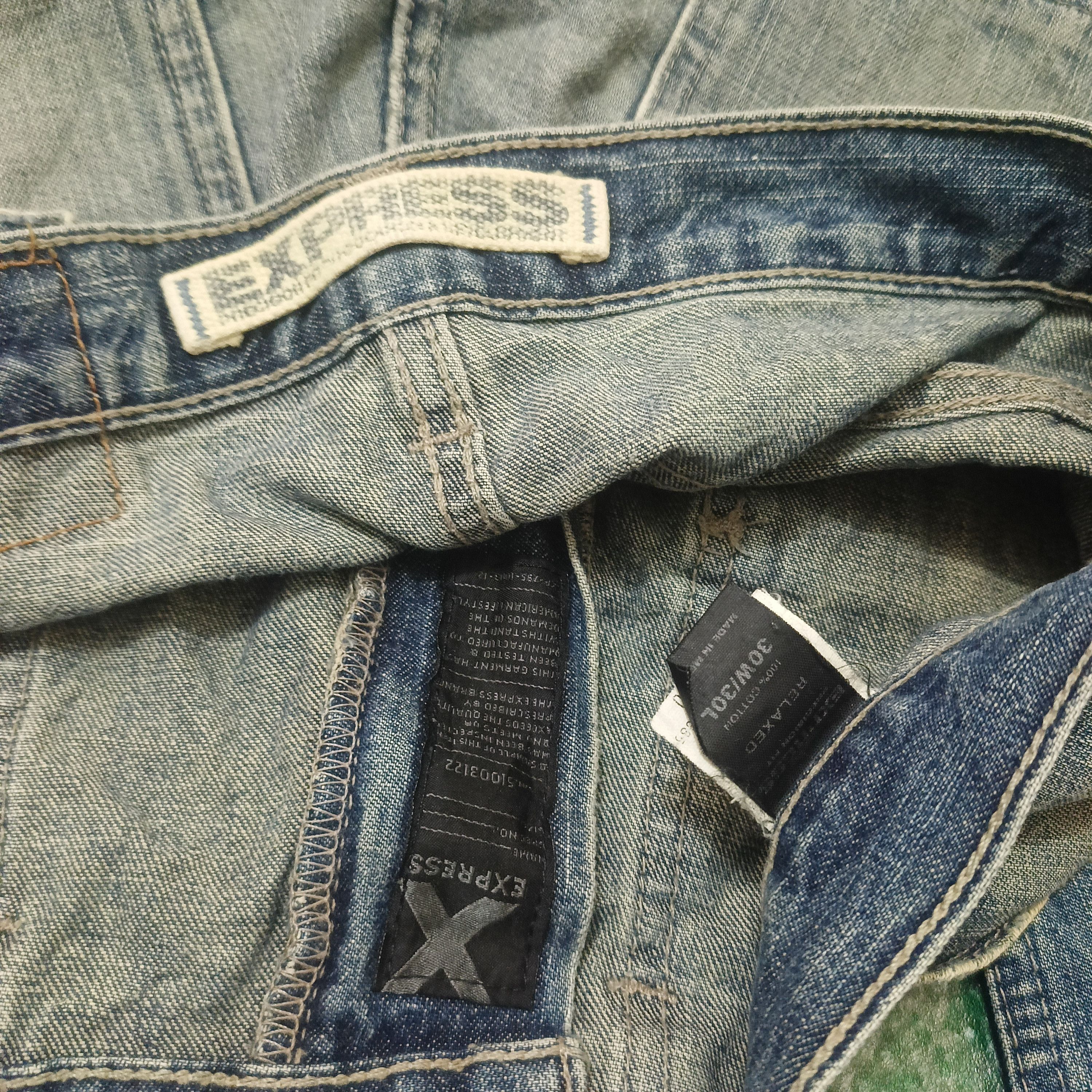 If Six Was Nine Express bush jeans distressed denim Size US 30 / EU 46 - 9 Thumbnail