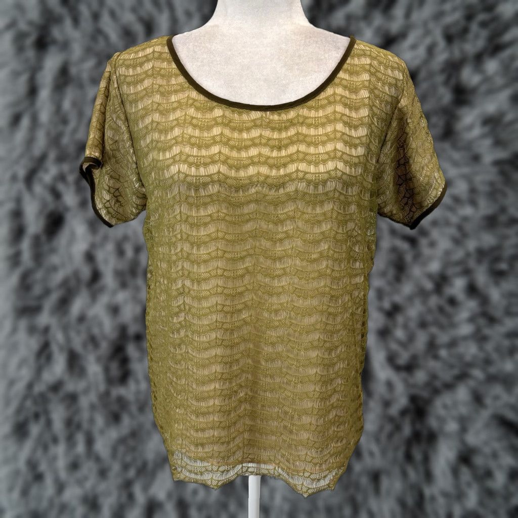 J.Crew J. Crew Lace Overlay Top Blouse Sz Small Women’s Green Short Sleeve Career Size S / US 4 / IT 40 - 1 Thumbnail