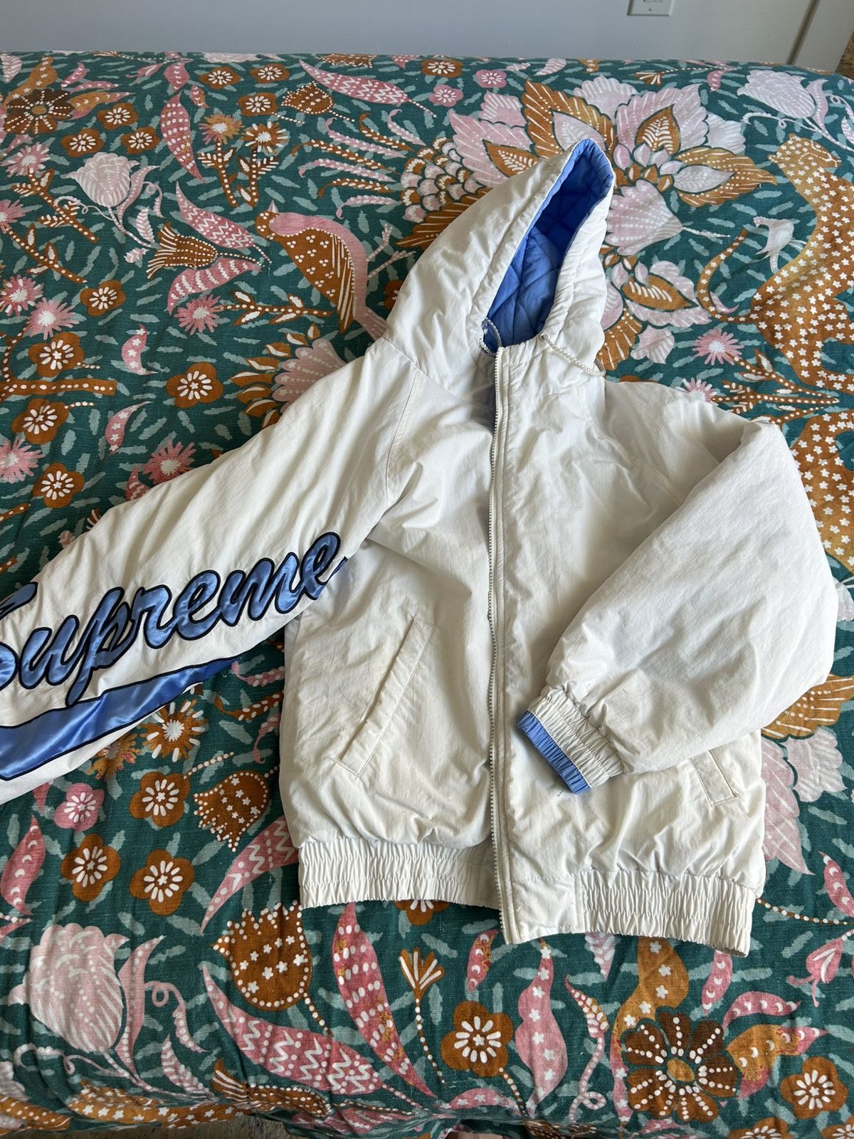 Supreme Sleeve Script Sideline Jacket 'White'