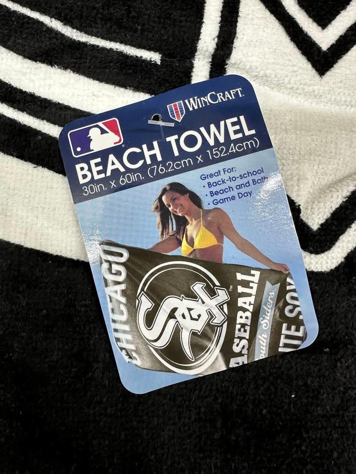 Designer Chicago White Sox Beach Towel Size ONE SIZE - 2 Thumbnail
