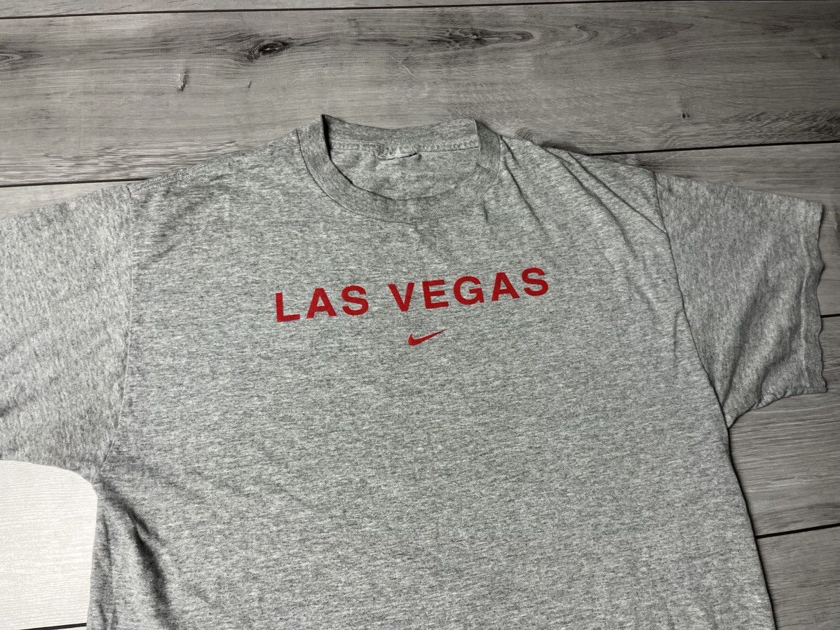 Nike Vintage Nike tshirt Las Vegas size Large Size US L / EU 52-54 / 3 - 3 Thumbnail