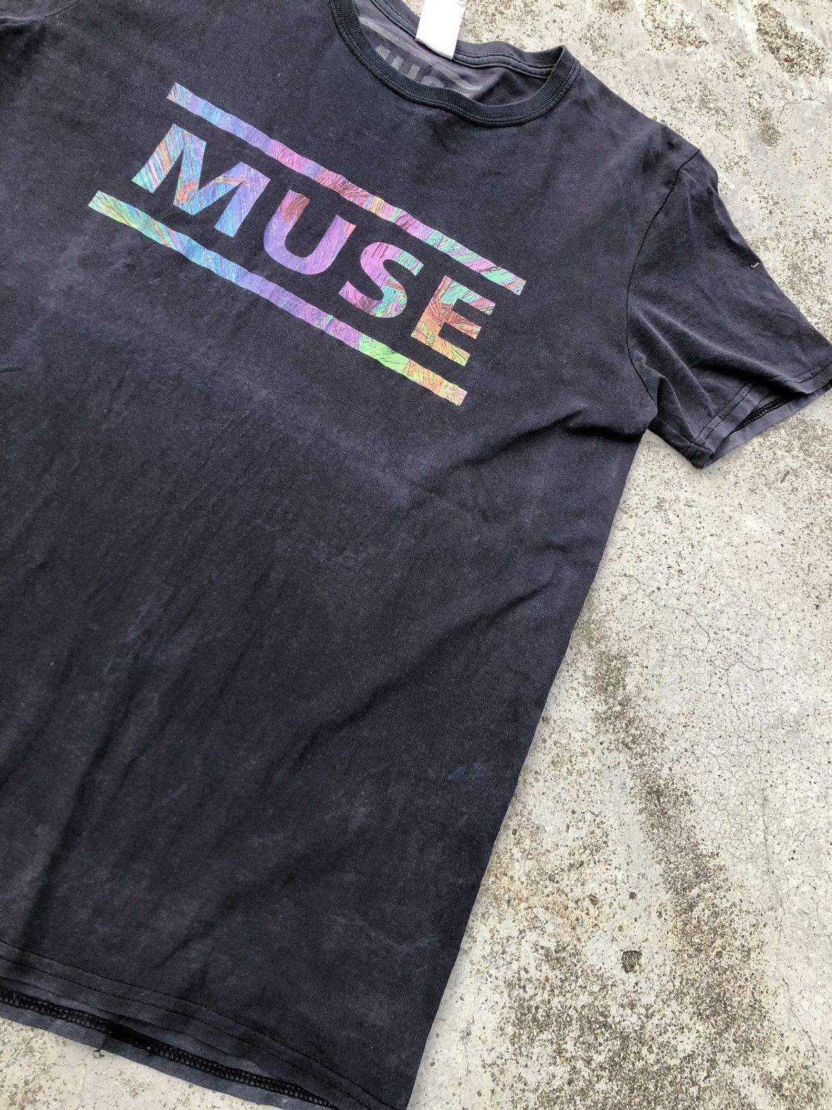 Band Tees MUSE AUSTRALIA TOUR 2013 SUNFADED TEE Size US M / EU 48-50 / 2 - 4 Thumbnail