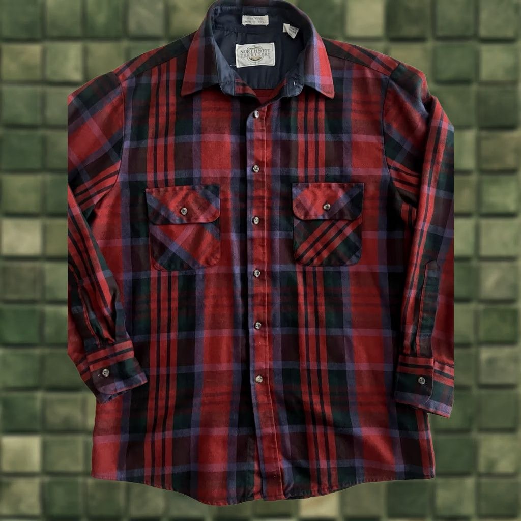Vintage Northwest Territory Shirt Mens M Red Plaid Flannel Button Up Long Sleeve Collared Size US M / EU 48-50 / 2 - 1 Thumbnail