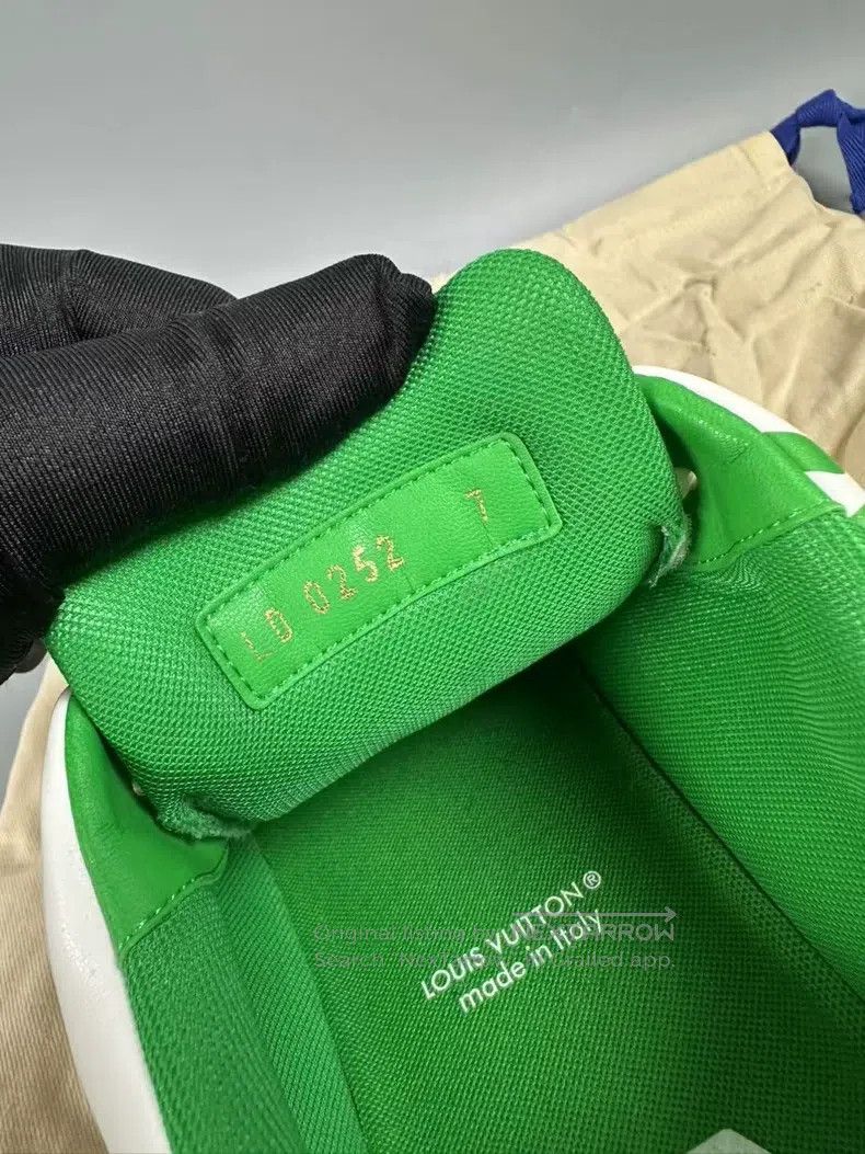 Louis Vuitton Louis Vuitton Black, white and green printed casual shoes Size US 7 / EU 40 - 7 Thumbnail