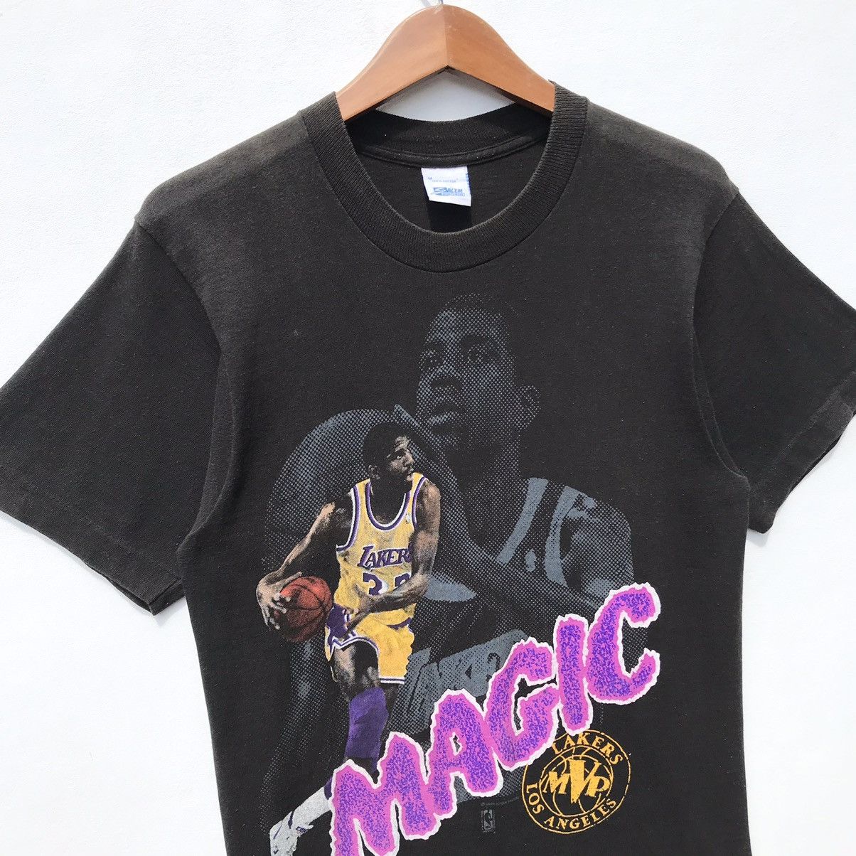 NBA × Vintage Vintage 90s Magic Johnson Lakers NBA Shirt SunFaded Size US S / EU 44-46 / 1 - 5 Thumbnail