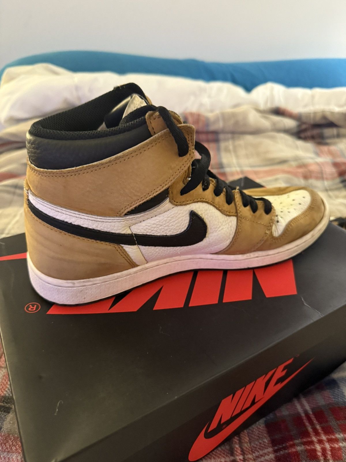 Jordan Brand × Nike JORDAN BRAND X NIKE Jordan Rookie of the Year Size 11.5 Size US 11.5 / EU 44-45 - 4 Thumbnail