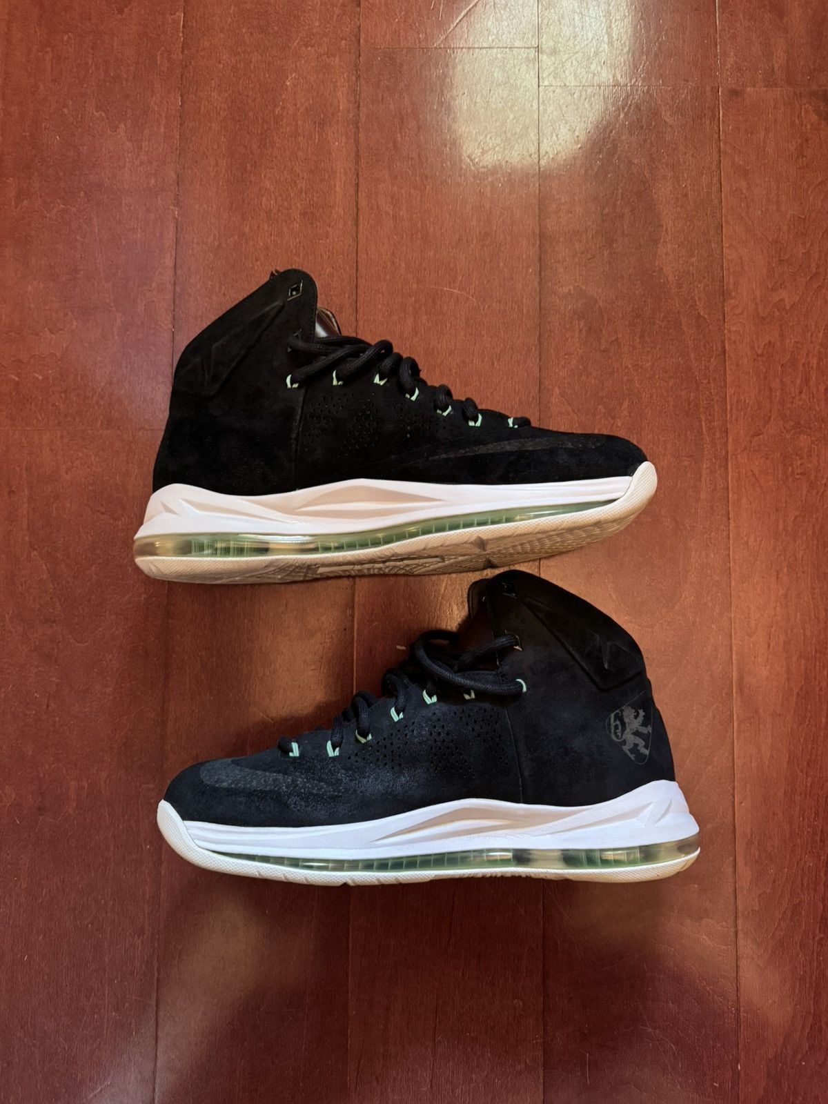 Nike LeBron 10 (X) EXT Black Suede Size US 11 / EU 44 - 2 Thumbnail
