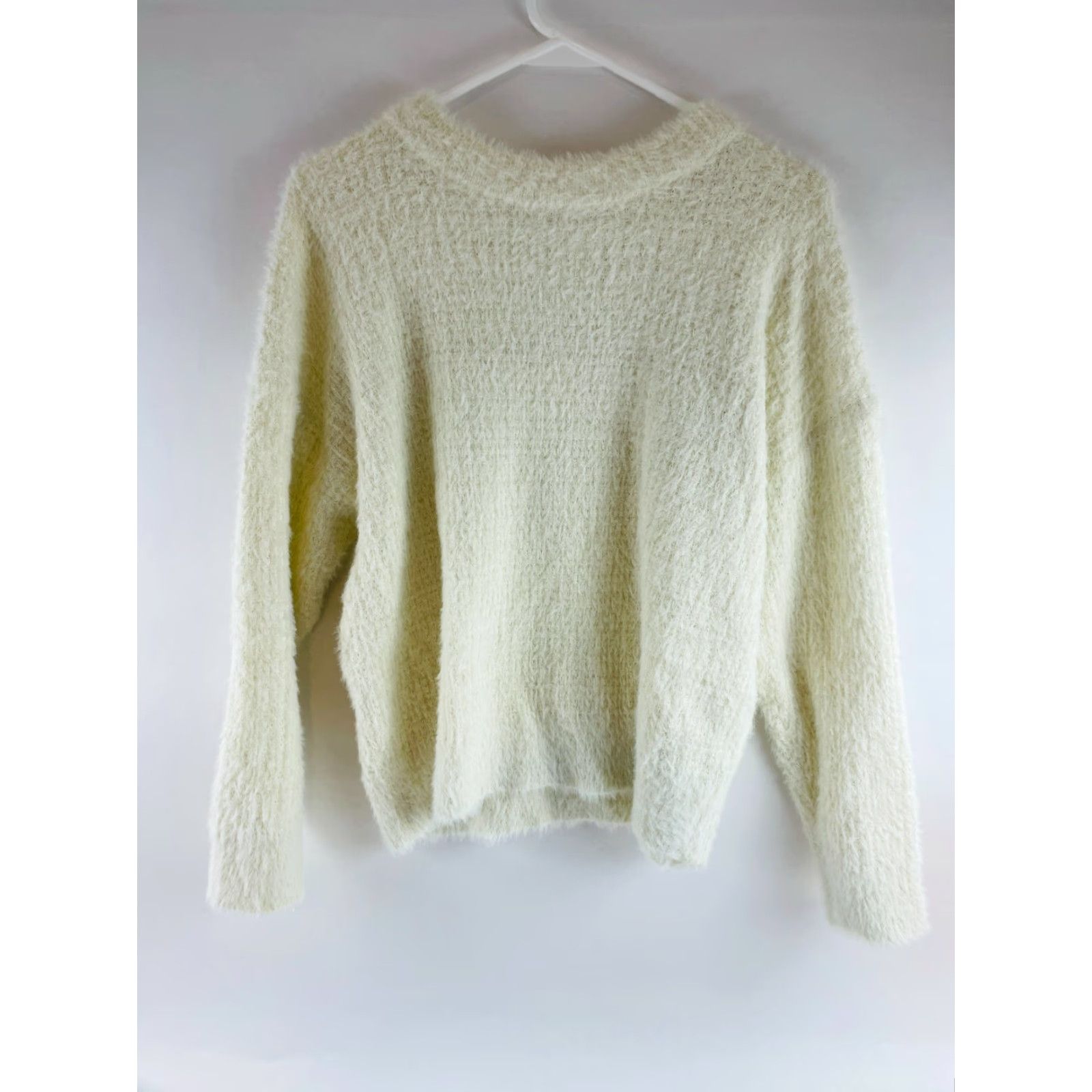 Vintage FRNCH Sweater Women's S/M Cream Gold Metallic Fuzzy Pullover Crew Neck NWT Satin? Size S / US 4 / IT 40 - 2 Thumbnail