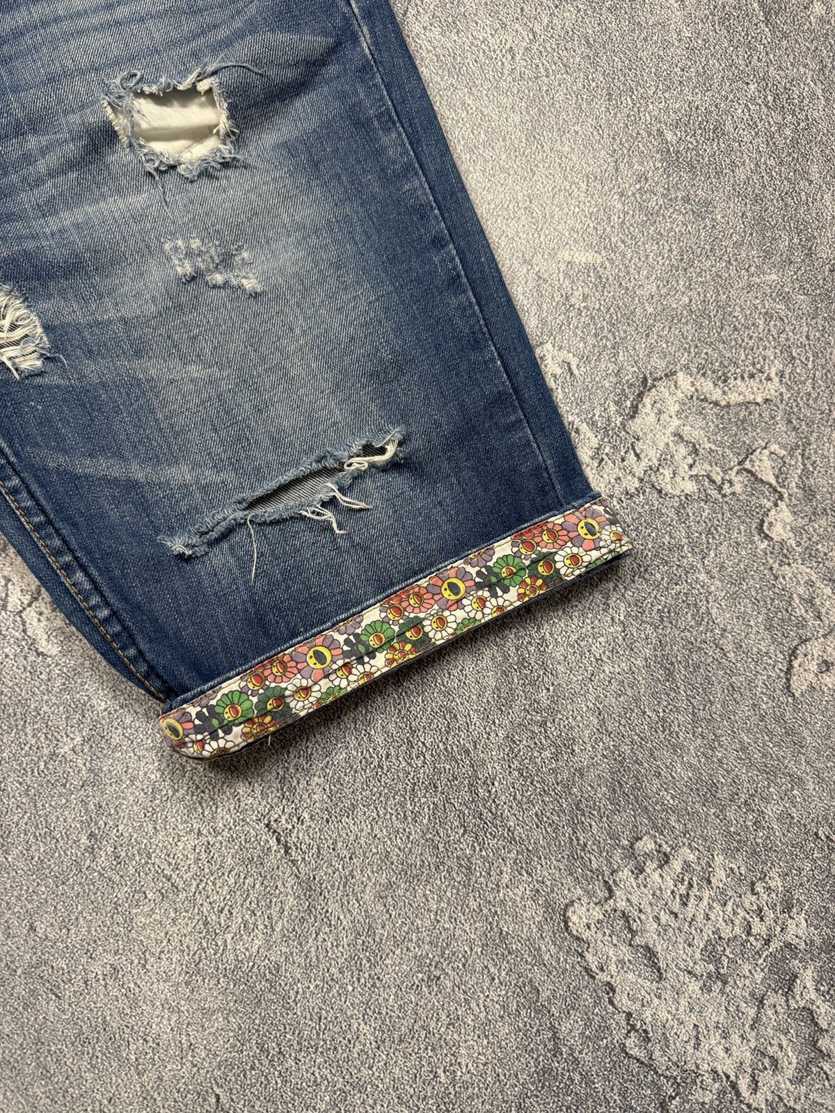 Levi's Levis Takashi Murakami Fragmentdesign Crazy Denim Shorts Size US 32 / EU 48 - 4 Thumbnail