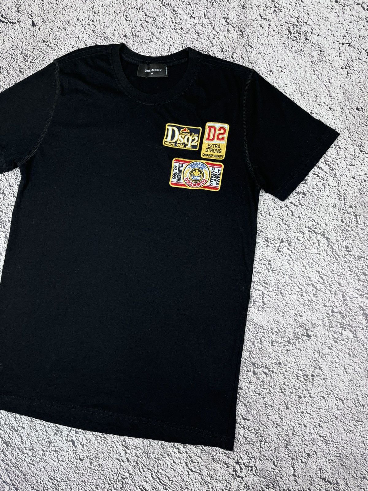 Dsquared2 DSQUARED2 black patched logo T-shirt size M Size US M / EU 48-50 / 2 - 3 Thumbnail