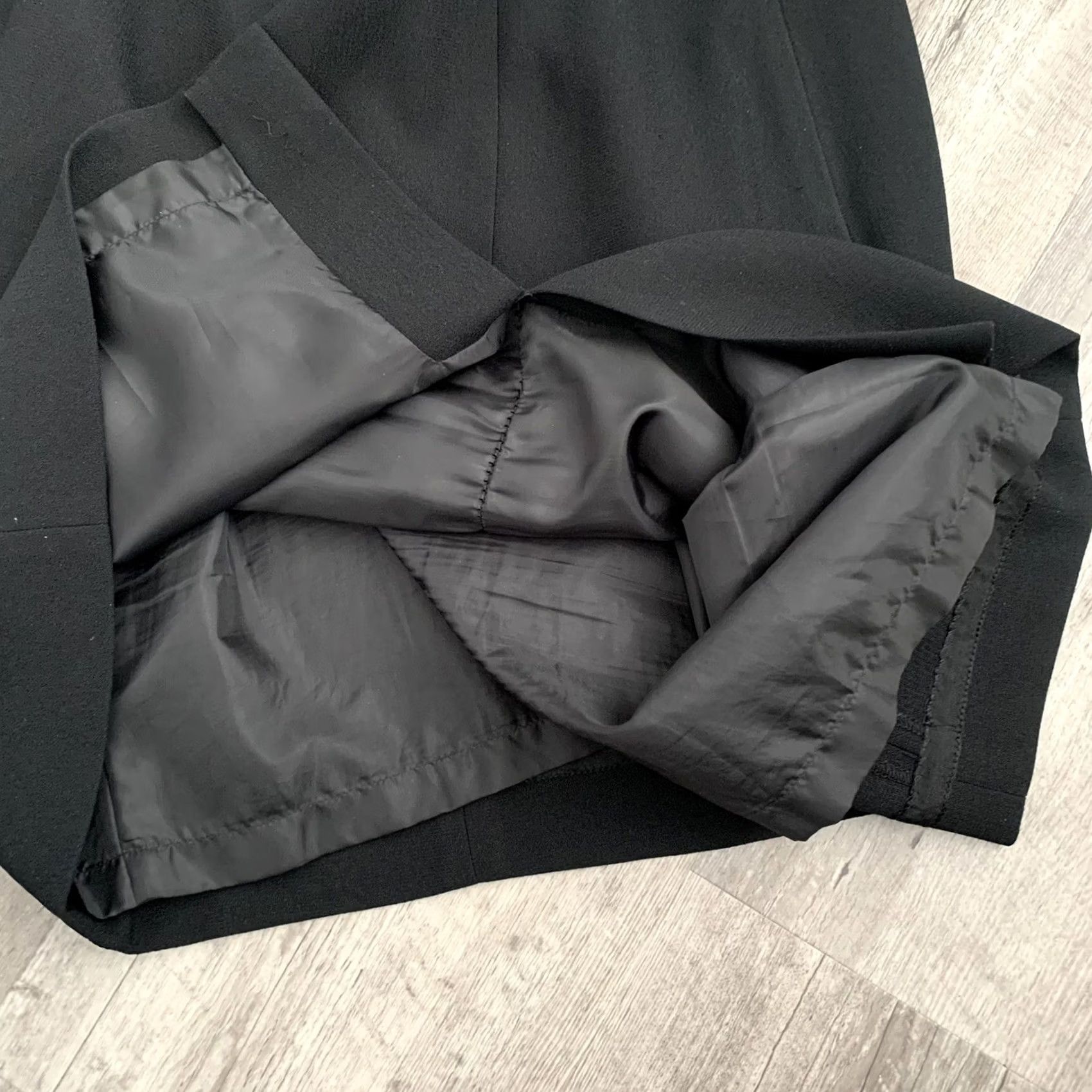 Jones New York Jones New York Skirt Womens 10 Solid Black Triacetate Lined Pencil Knee Length Zip Slit Vintage No Size 32" / US 10 / IT 46 - 6 Thumbnail