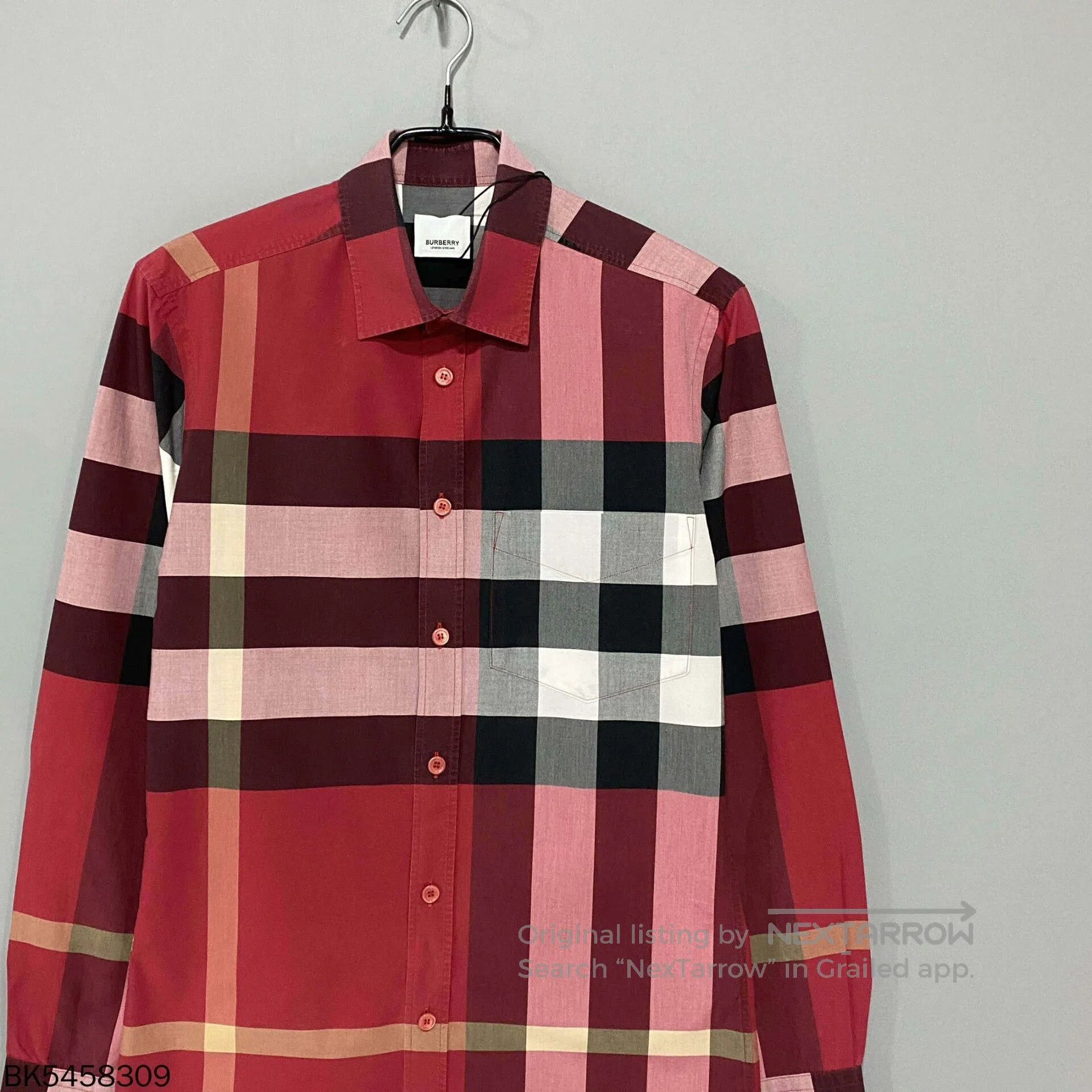 Burberry Burberry Classic Plaid Shirt. Size XS / US 0-2 / IT 36-38 - 2 Thumbnail