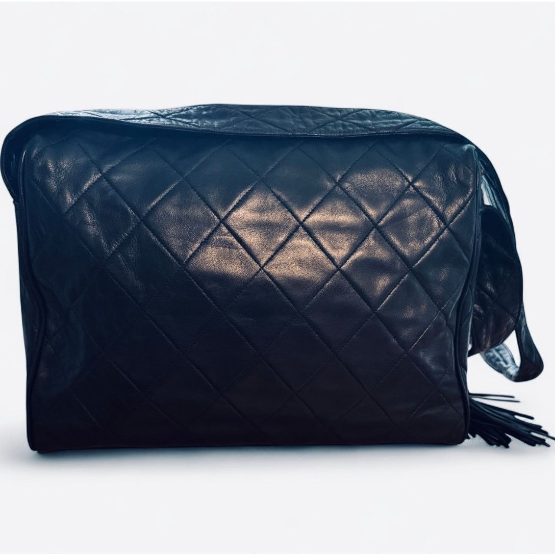 Chanel CHANEL Vintage Diamond CC Quilted Large Lambskin Camera Bag Size ONE SIZE - 2 Thumbnail