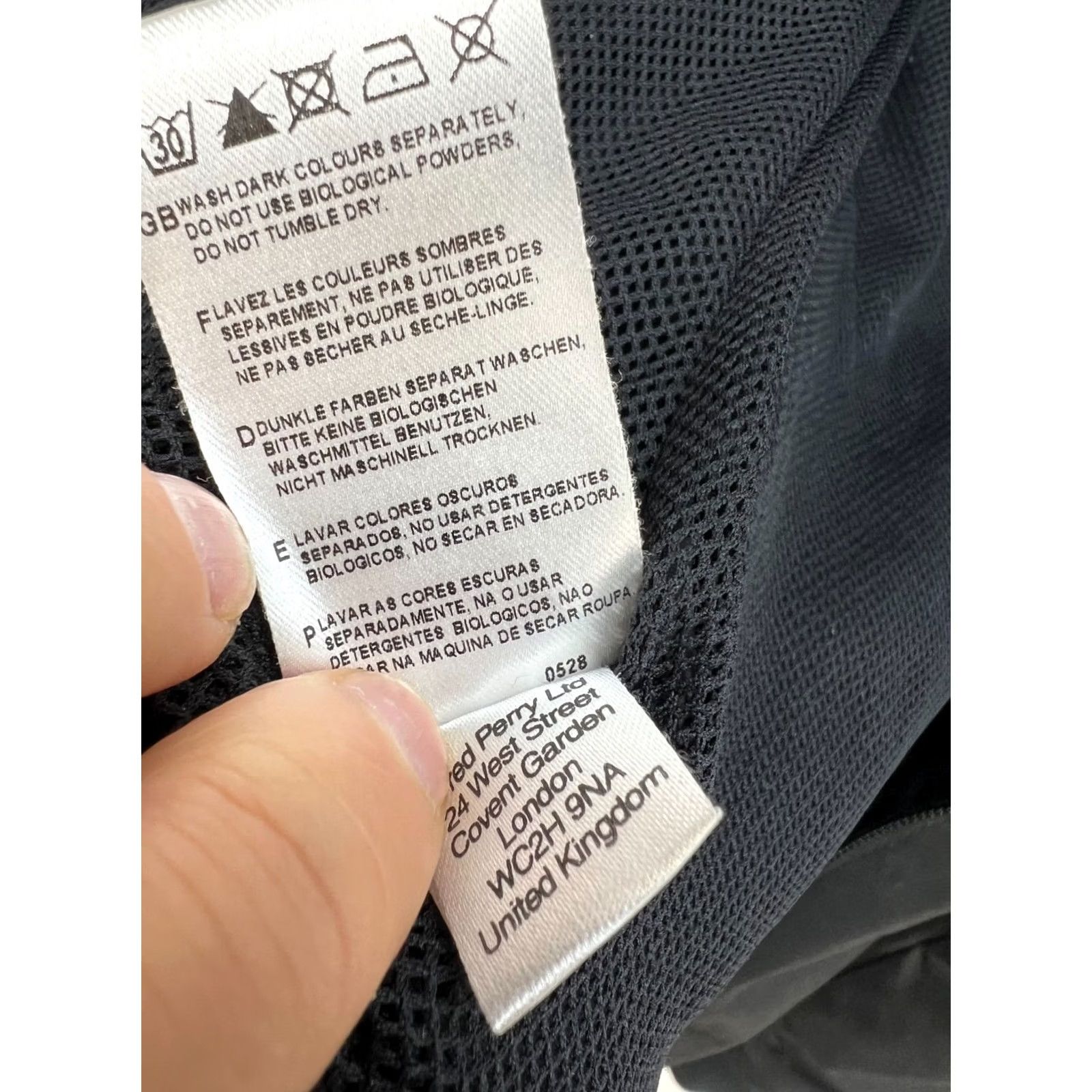 Fred Perry Fred Perry Nylon Bomber Jacket Mens S Nylon Bomber Jacket Black Logo Zip Casual Fall Spring Vintage: No Size US S / EU 44-46 / 1 - 8 Thumbnail