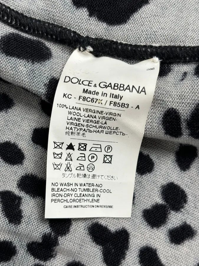 Dolce & Gabbana 2010s Dolce & Gabbana Blue Wool Leopard Print Cardigan Sweater Size S / US 4 / IT 40 - 10 Thumbnail