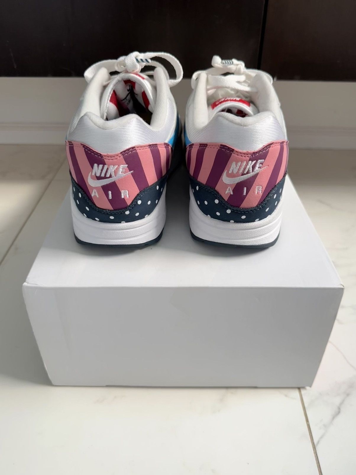 Nike Nike Air Max 1 Parra Size US 9 / EU 42 - 4 Thumbnail