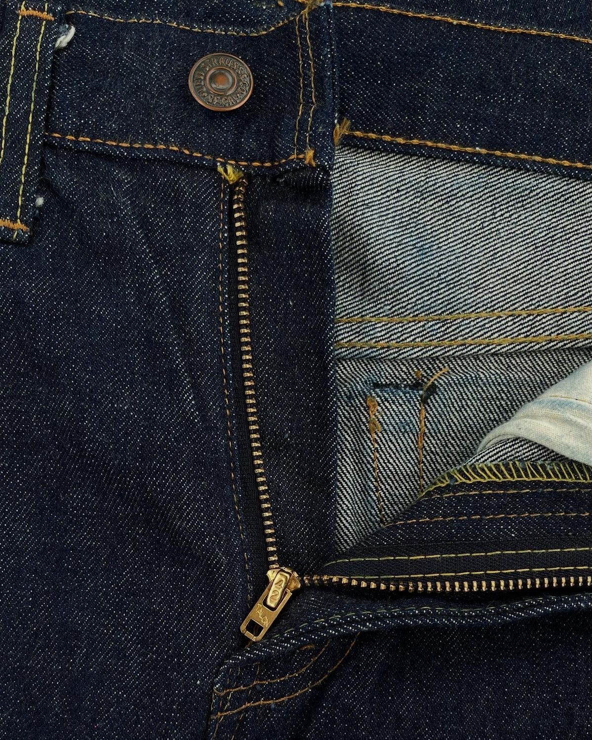 Levi's RARE Vintage Levis 805 0217 Dark Blue Jeans not 501 Size US 28 / EU 44 - 4 Thumbnail