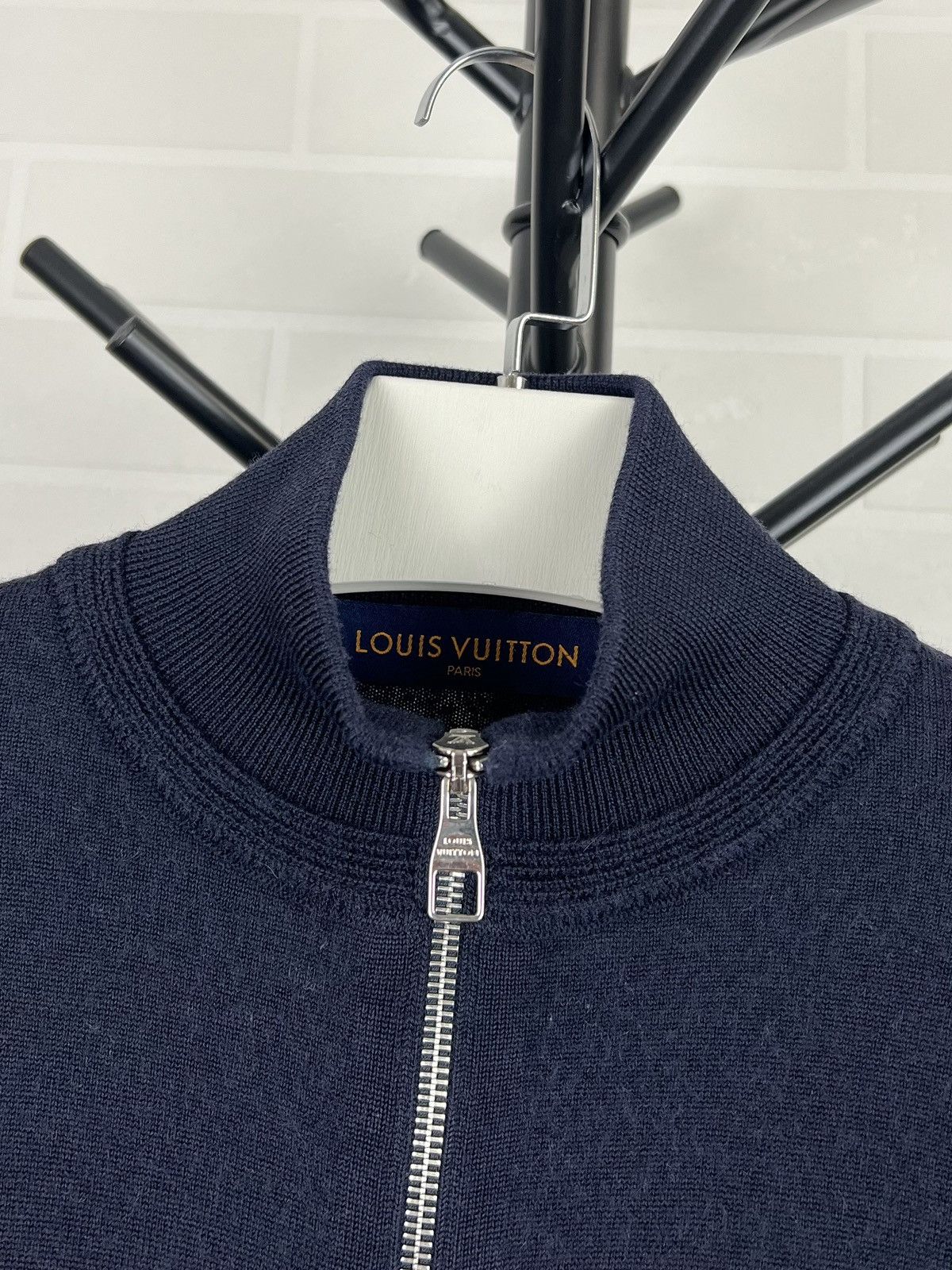 Louis Vuitton LOUIS VUITTON Sweater Zip Cardigan Wool/Silk LV Logo Blue Size US M / EU 48-50 / 2 - 3 Thumbnail