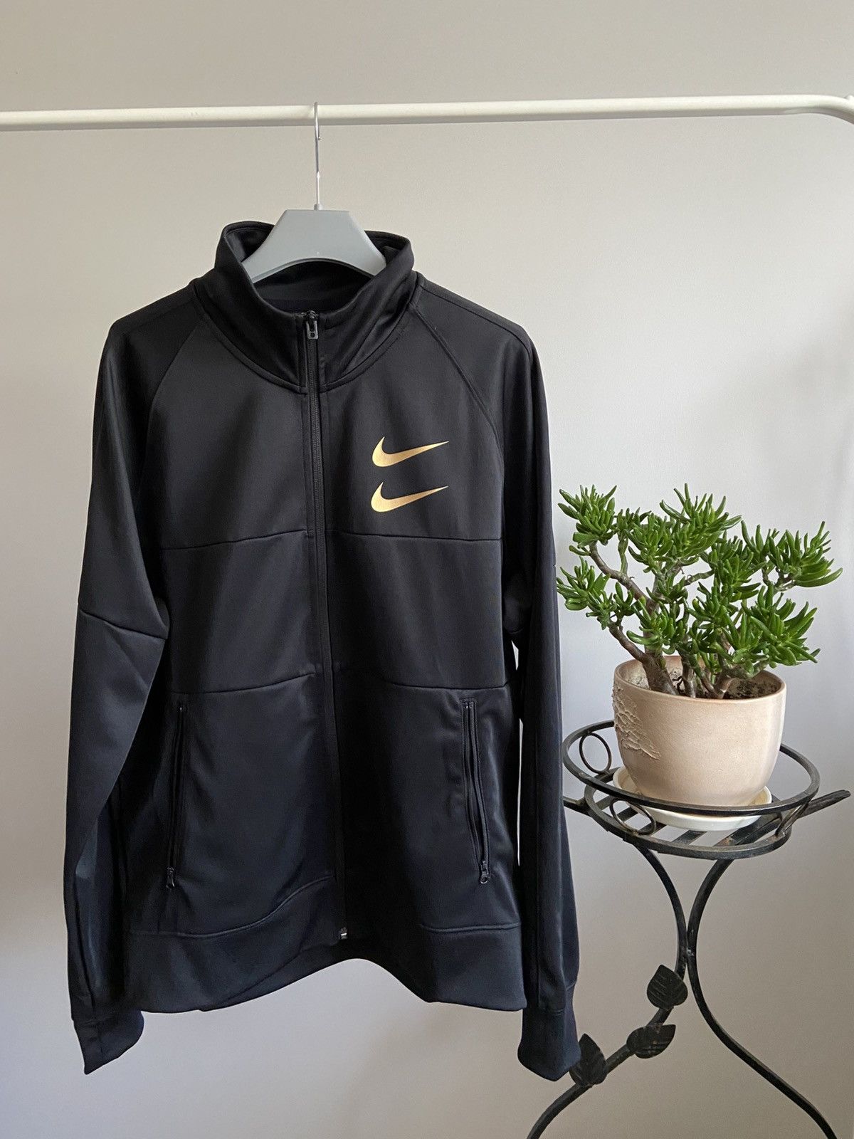 Nike Nike Swoosh sweatshirt / hoodie witch zipper Size US M / EU 48-50 / 2 - 1 Thumbnail