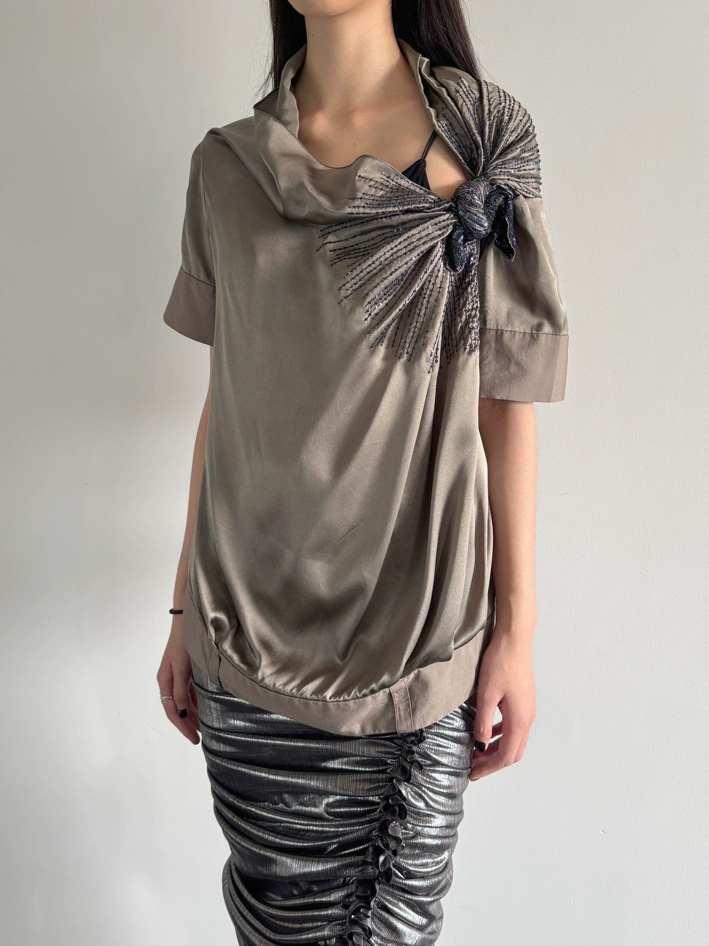 Dries Van Noten Dries Van Noten Irregular Sequin Knot Silk SS Top Women 42 Size M / US 6-8 / IT 42-44 - 5 Thumbnail