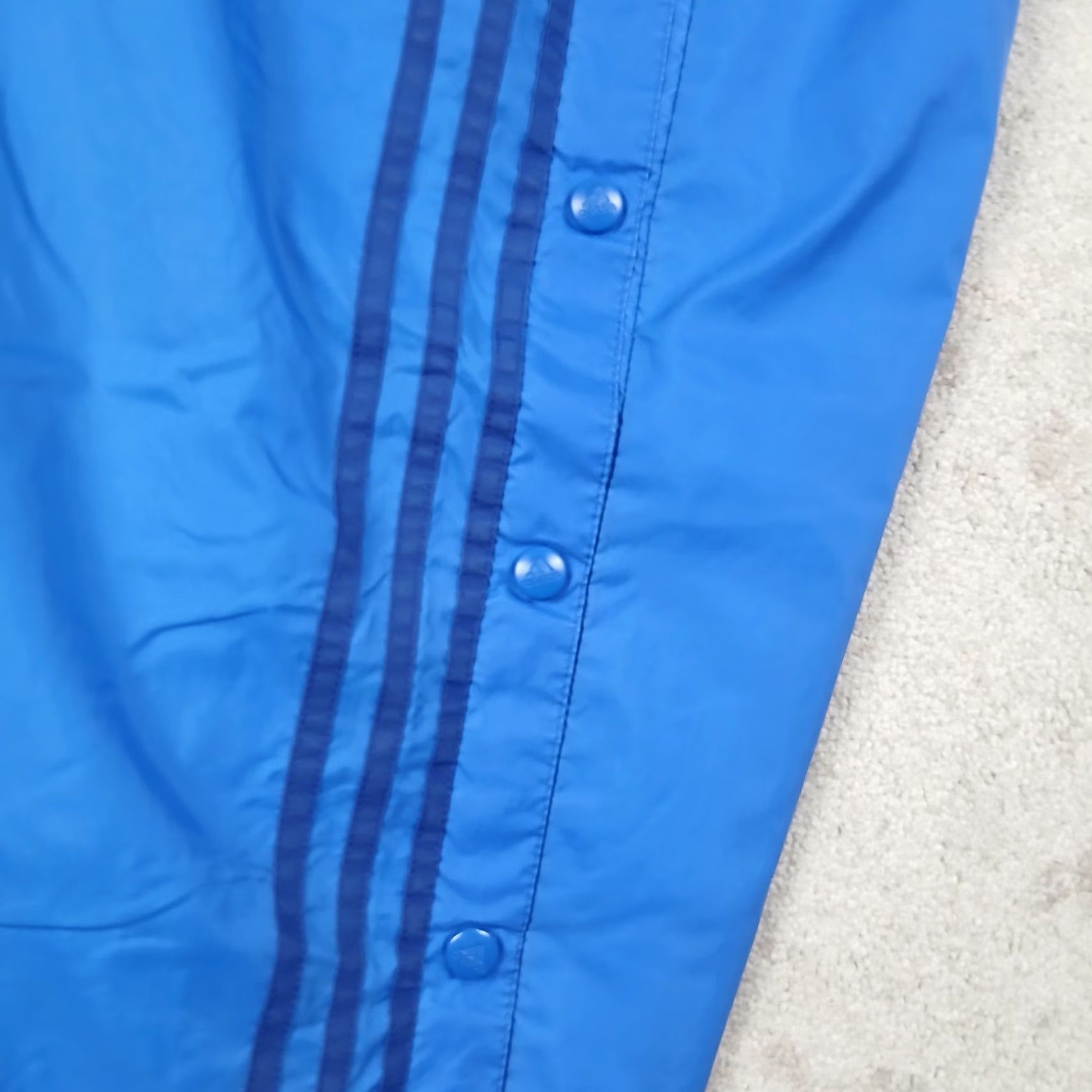 Adidas VINTAGE Adidas Break Away Pants Mens M Blue Lined 90s Soccer Gym Training Drawstring Elastic Waist Glanz Satin Nylon Straight RN 8837 00411 Size US 31 - 4 Thumbnail