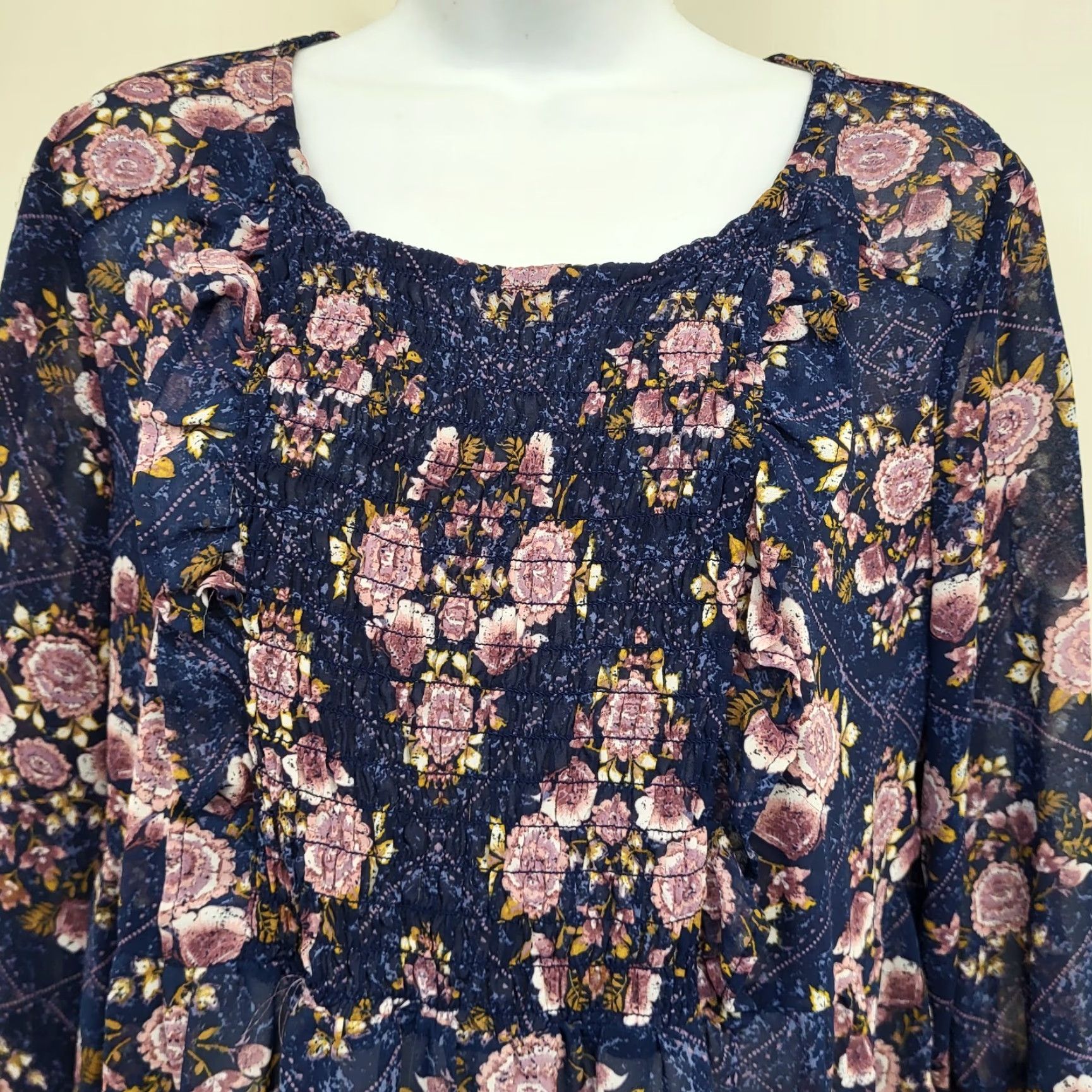 Vintage Knox Rose Blouse Womens Size L Navy Blue & Pink Floral Boho Top Embroidered Trim Size L / US 10 / IT 46 - 4 Thumbnail
